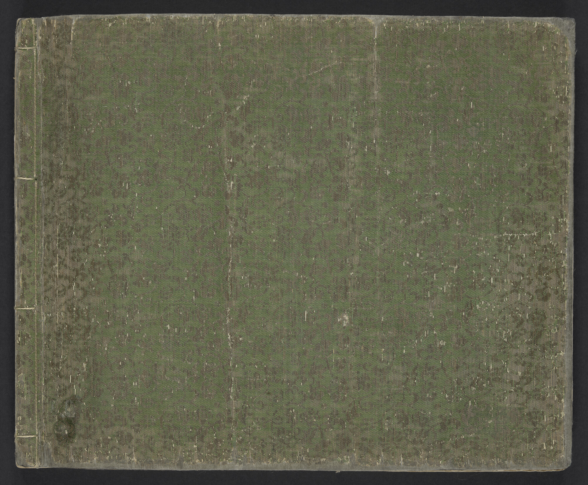 S.3628(02); Album nr. 1 uit een serie van drie van de Nederlandse consul in Japan Dirk de Graeff van Polsbroek; fotoalbum