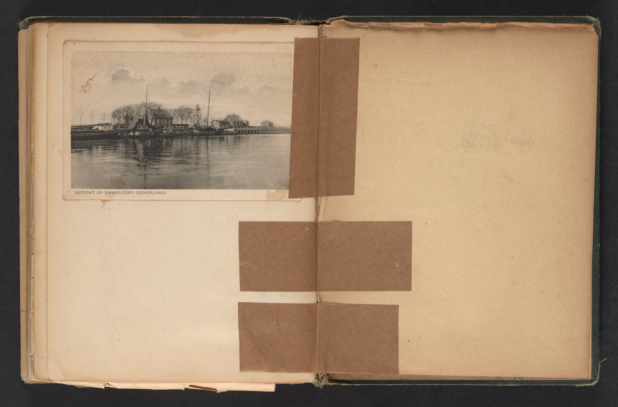 2017.0790; Logboek c.q. fotoalbum van reizen met zeeschouw Grutto in Nederland, 1949-1951; logboek