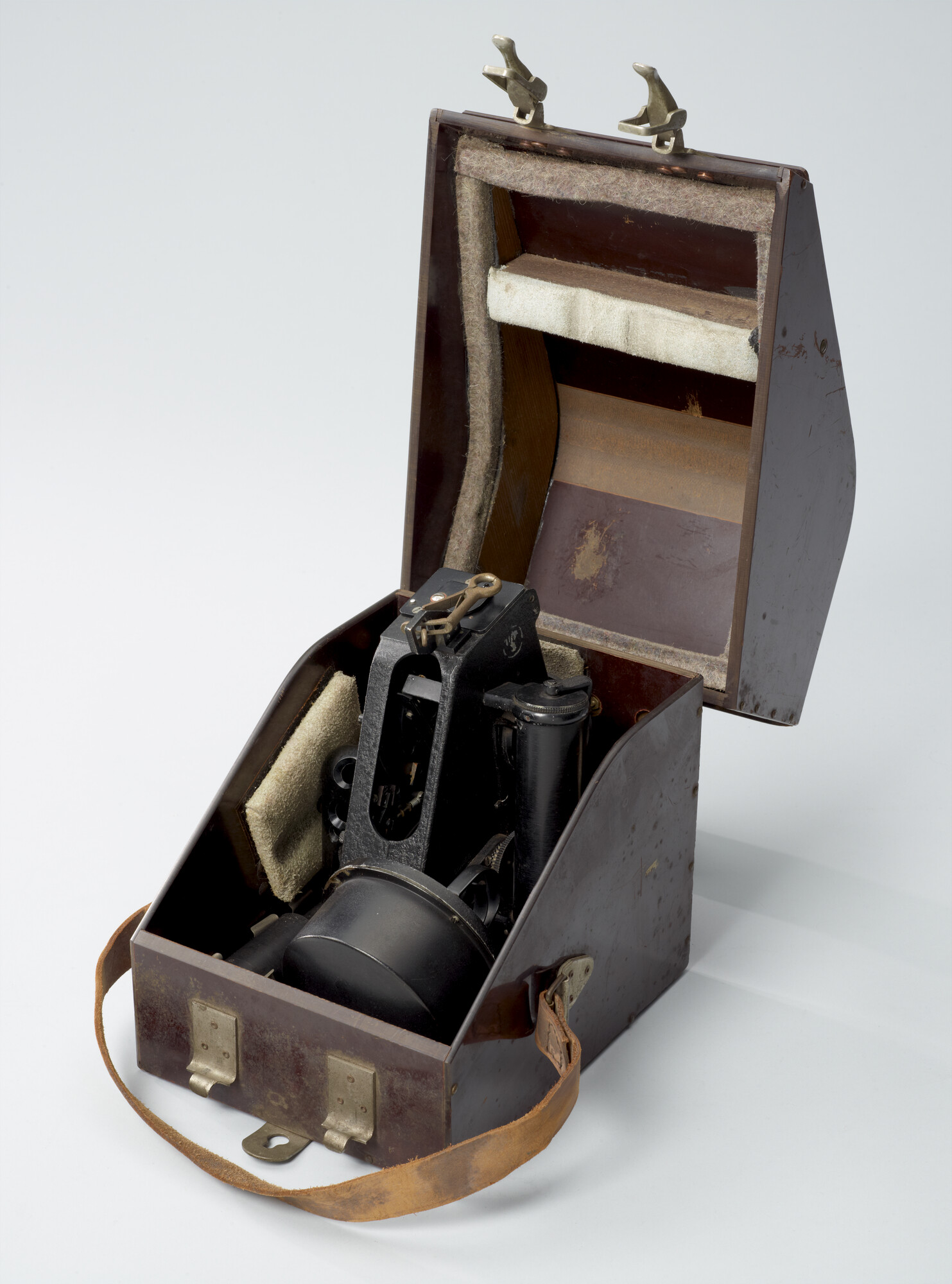 1991.0130; Bubble sextant van het type MK IX A door Henry Hughes & Son Ltd, circa 1943; bubble sextant