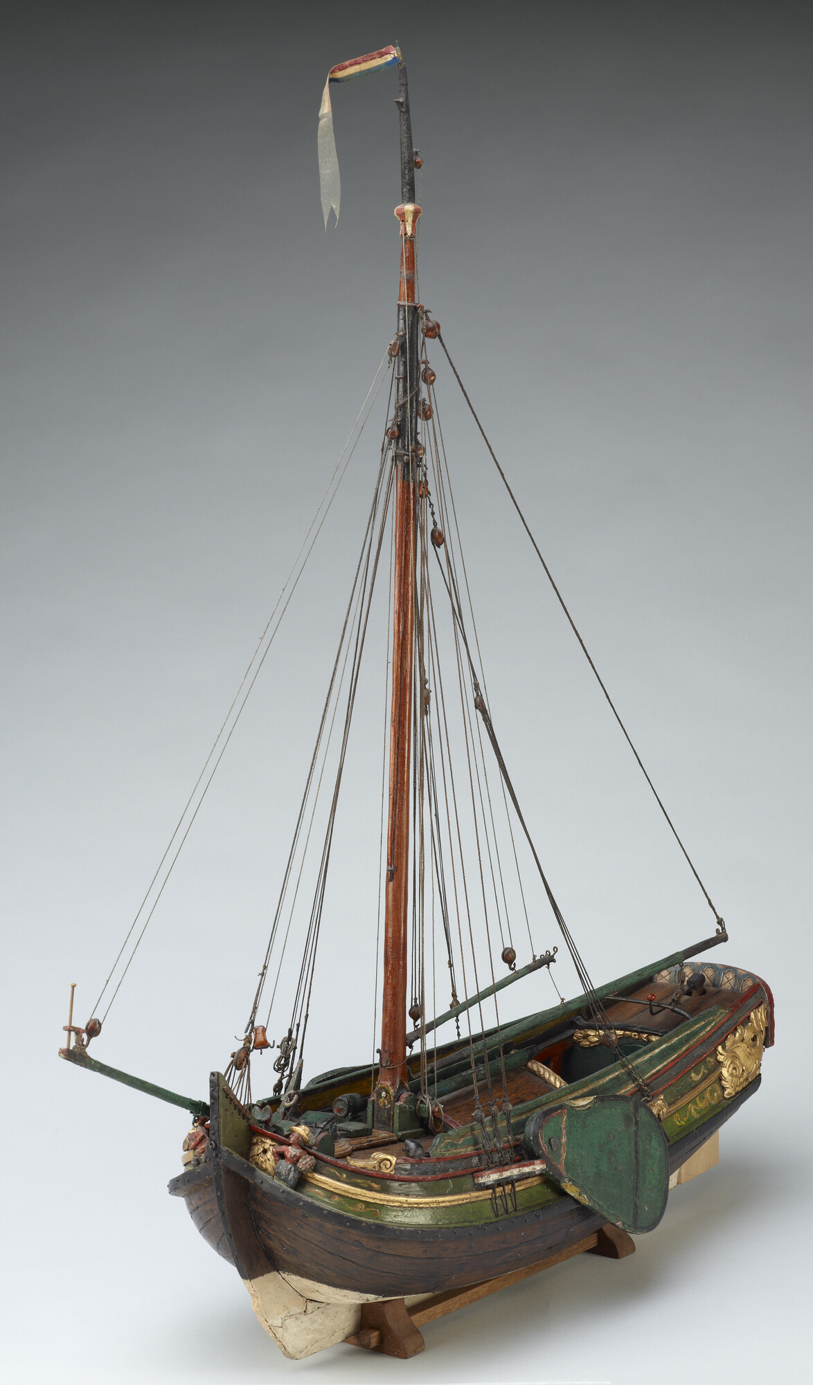 A.0115(11); Model van het hekjacht De Vrouw Jacomina; scheepsmodel
