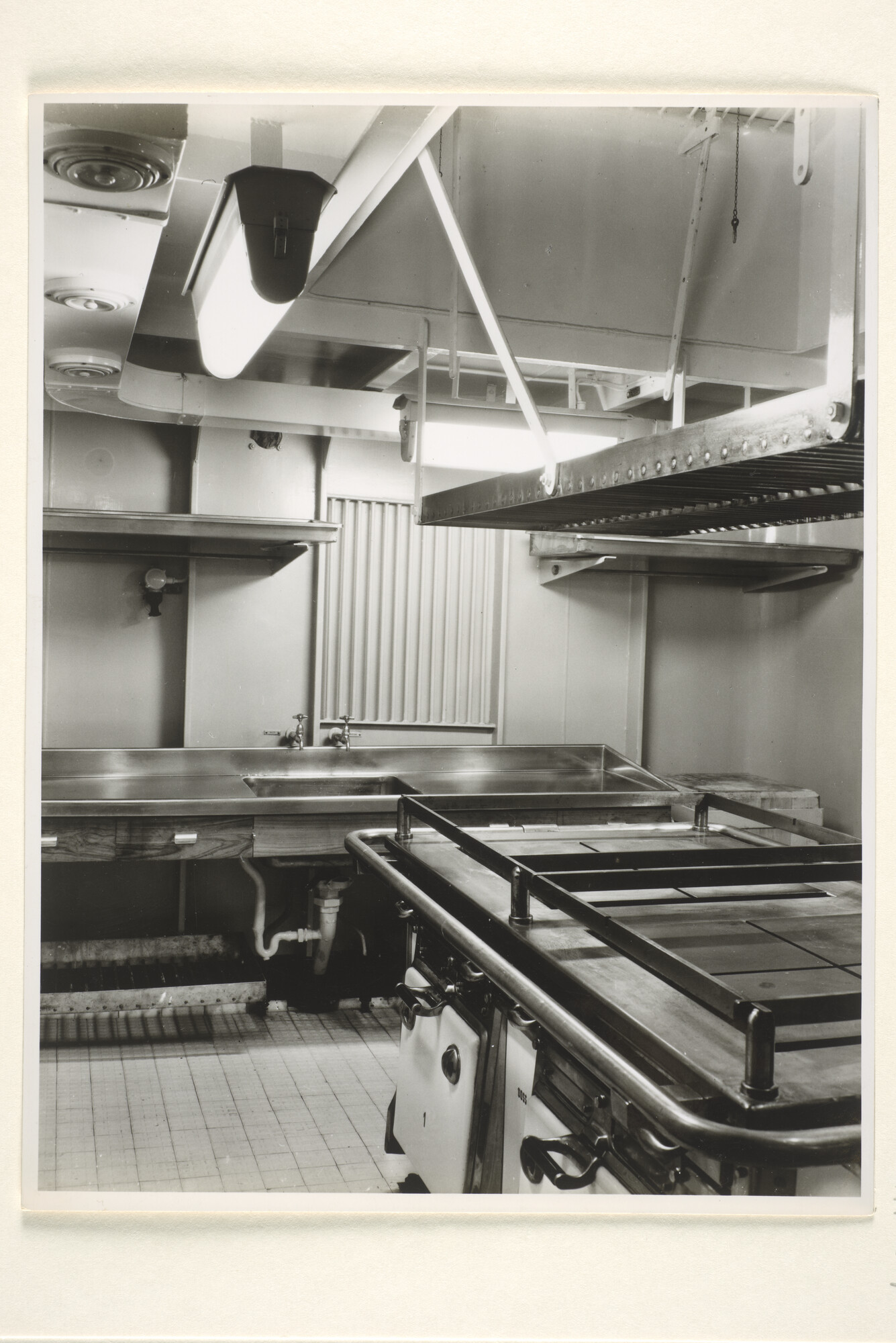 1997.1357; Interieurfoto's genomen aan boord van ms. 'Van Linschoten' van de KPM [...]; fotoreportage