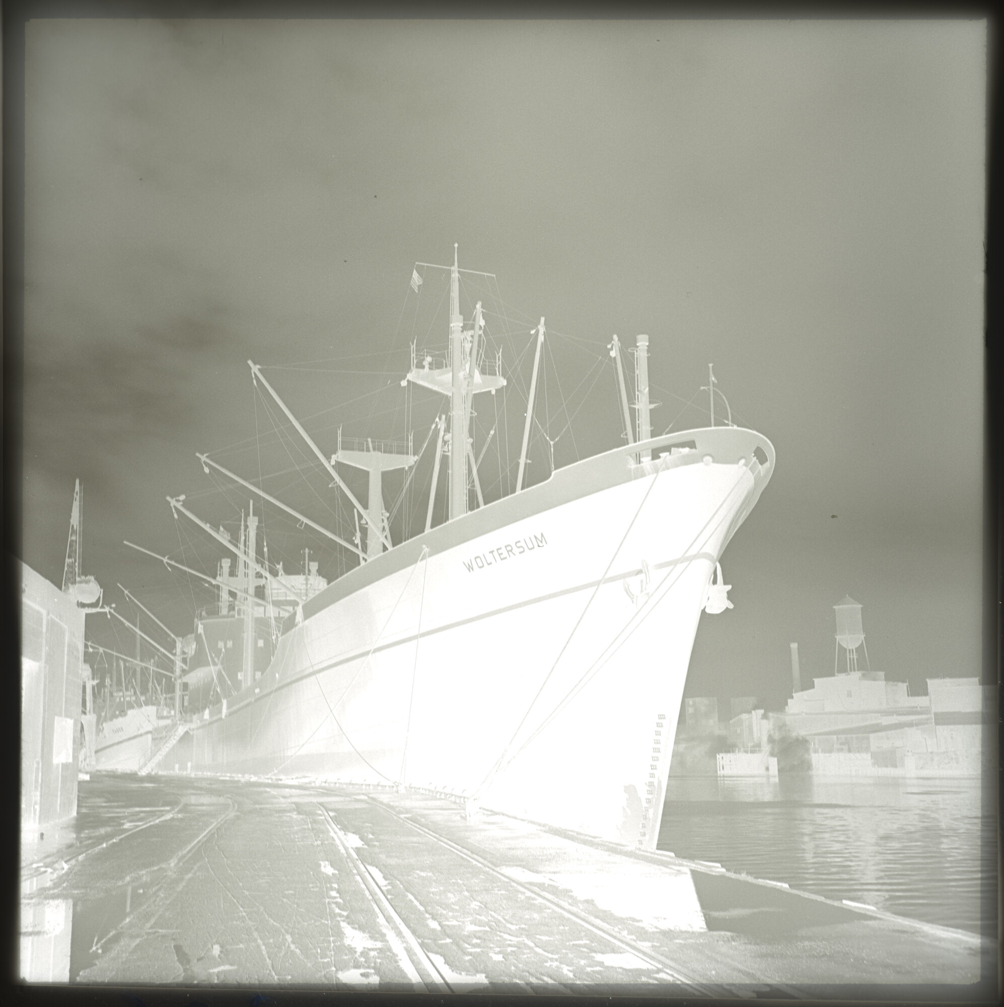 A.5263(02); Negatieven van een reis met het vrachtschip 'Woltersum' van de Stoomvaart; negatief