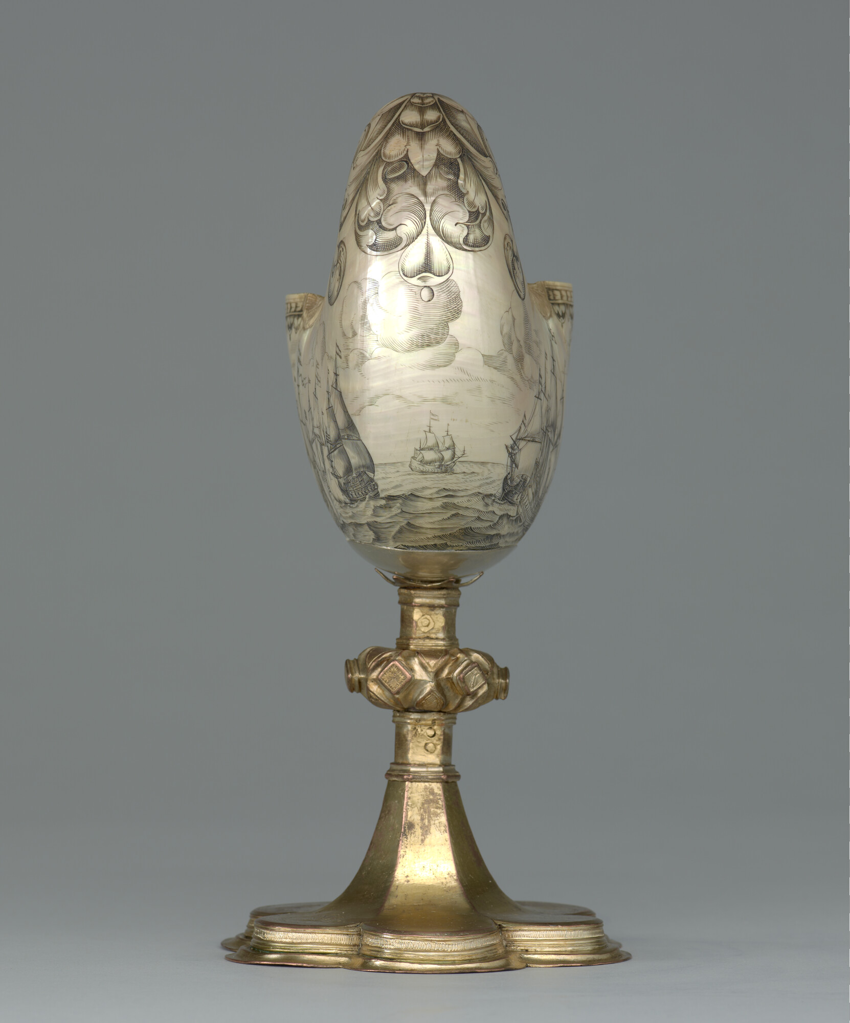 A.4073; Nautilusschelp; schelp (dierlijk materiaal)