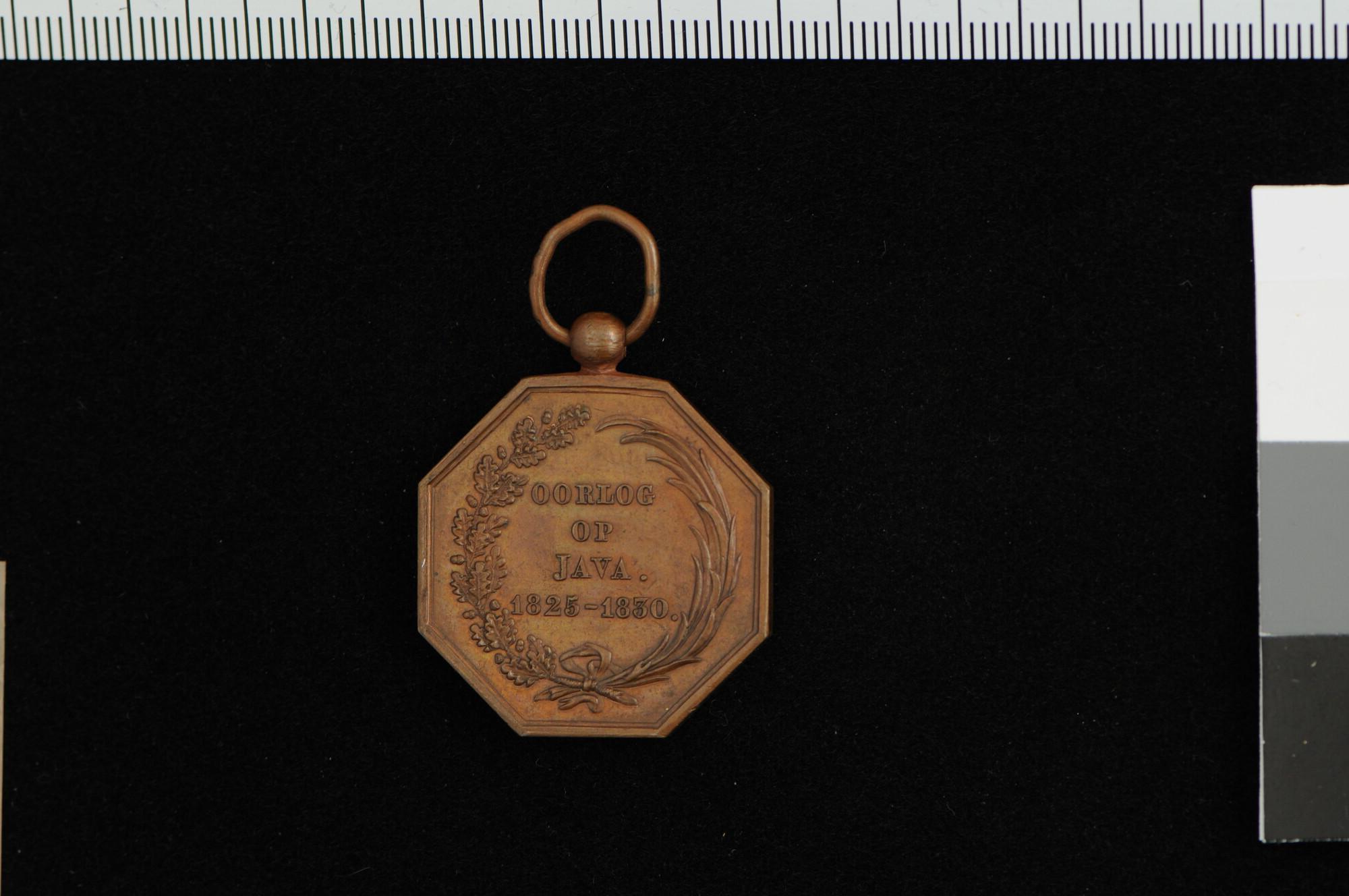 S.0186(11); Medaille van den Oorlog op Java, 1825-1830; onderscheiding