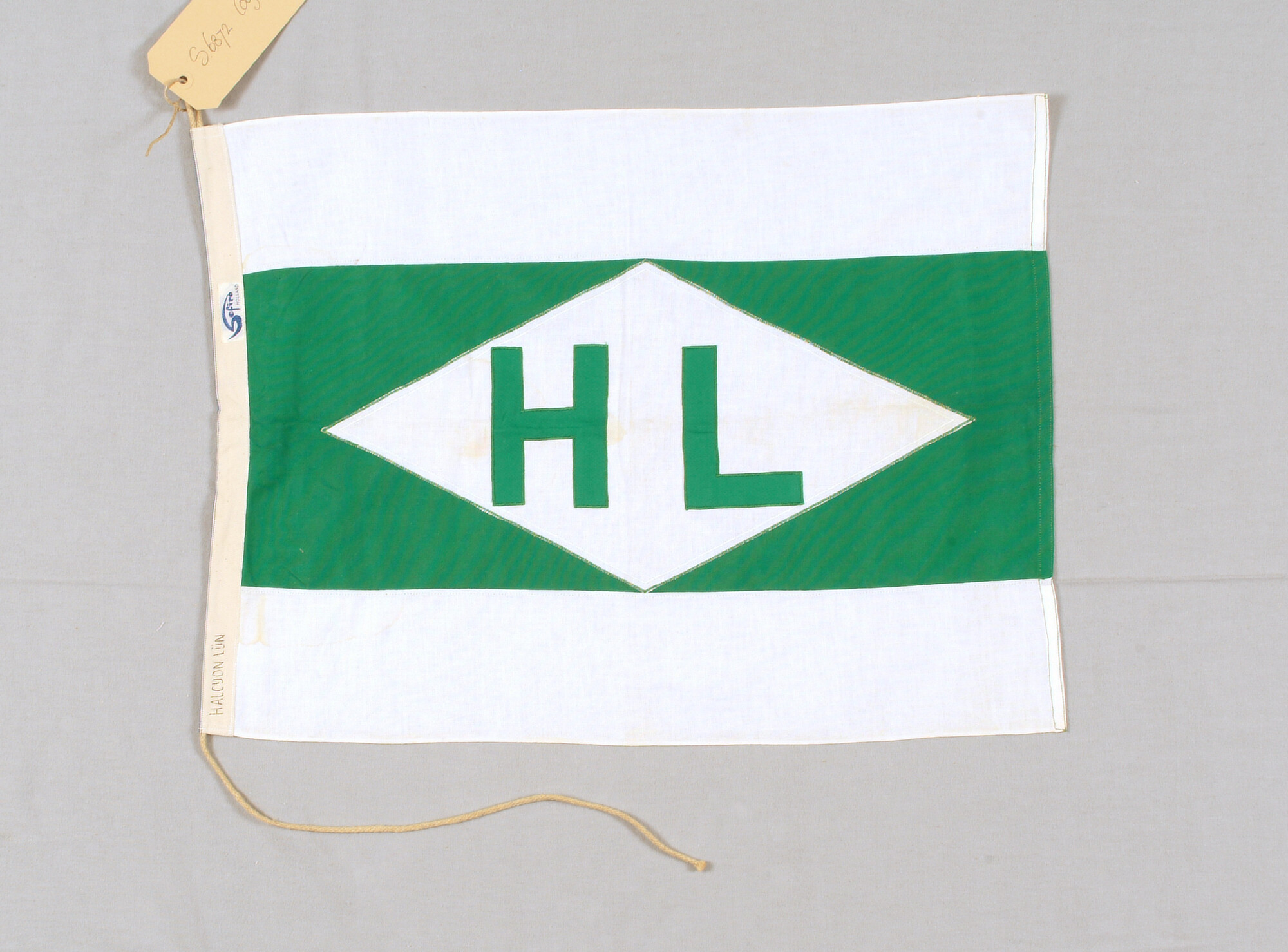 S.6872(009); Rederijvlag van de Halcyon Lijn te Rotterdam; vlag