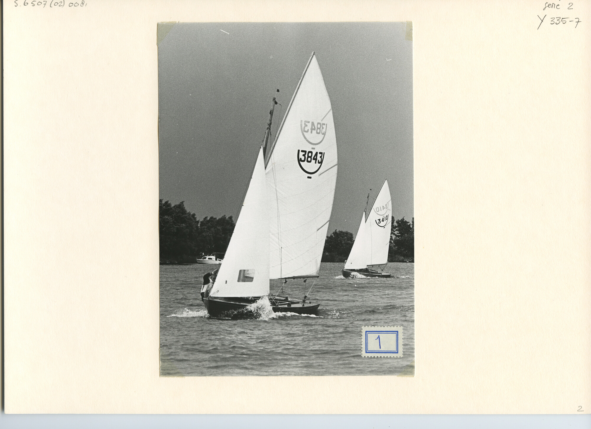 S.6507(02)0081.01; Zwart-wit foto van de 16m² klasse tijdens de Kaagweek 1970; foto
