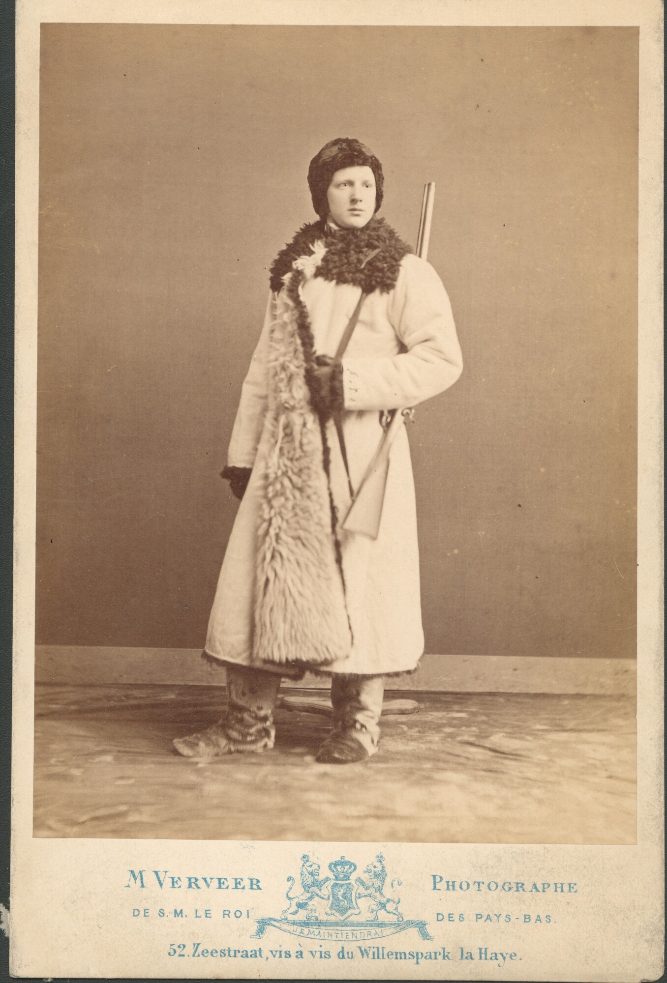 S.2956(06)08; Portretfoto van L.R. Koolemans Beijnen (1852-1879), luitenant ter zee; foto