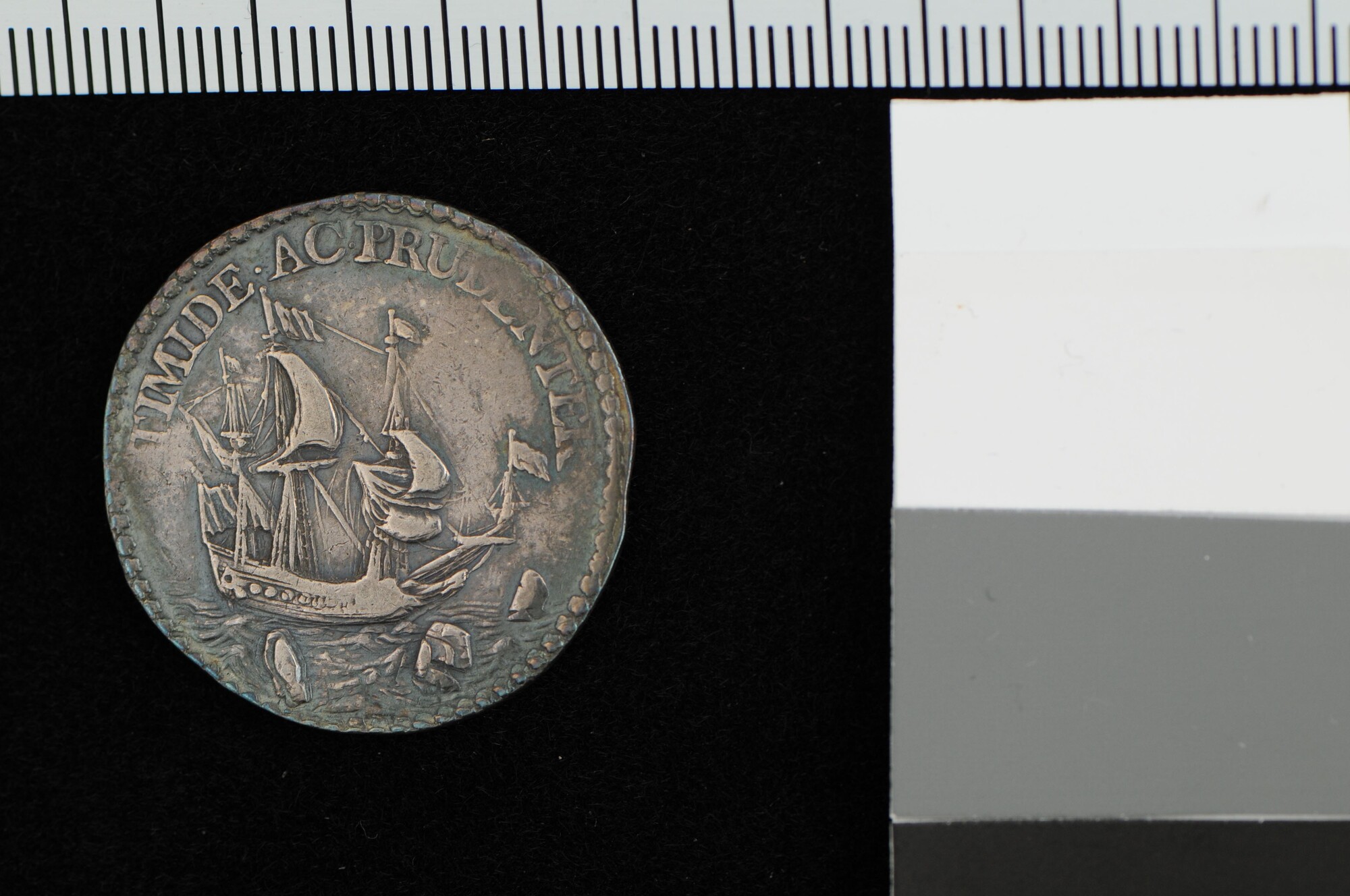 A.0023(110); Rekenpenning geslagen als aansporing tot voorzichtigheid bij de vredesonderhandelingen te Munster, 1647; jeton