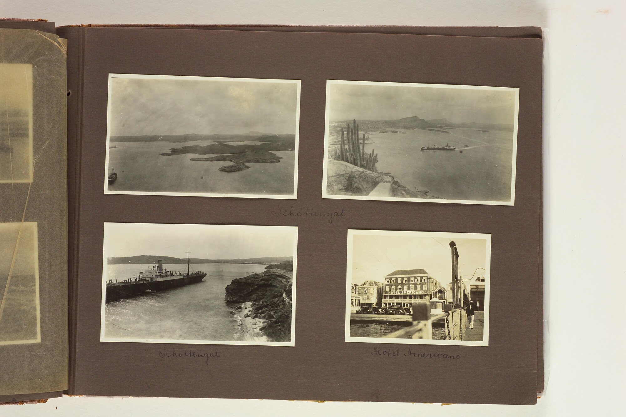 S.4660; Album van M.S. Wytema met foto's van de wereldreis van de onderzeeboot Hr.Ms. K XIII; fotoalbum