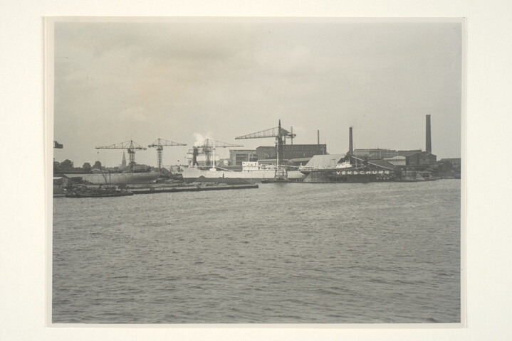 2000.3535; De scheepswerf van Verschure & Co; foto