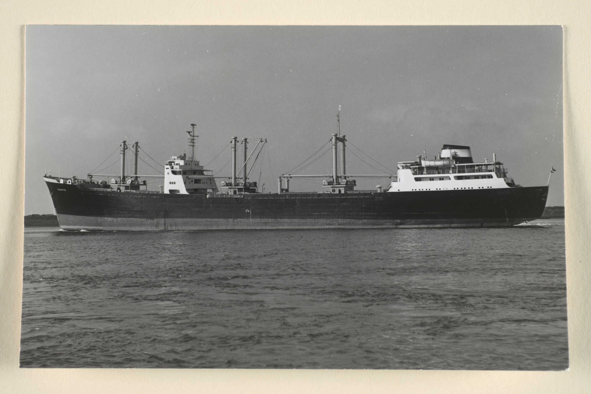 1996.0934; Het vrachtschip ms. Colytto van de Stoomvaart Maatschappij Zeevaart vaart [...]; foto