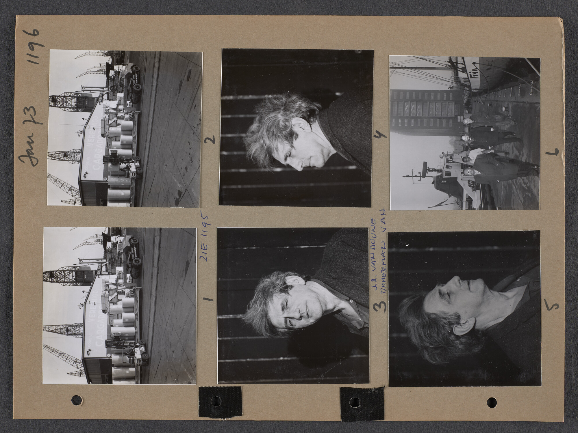 S.9102(30); Multomap met foto's door Ben Burgers, samengesteld door de Vereniging De Amsterdamsche Haven; foto