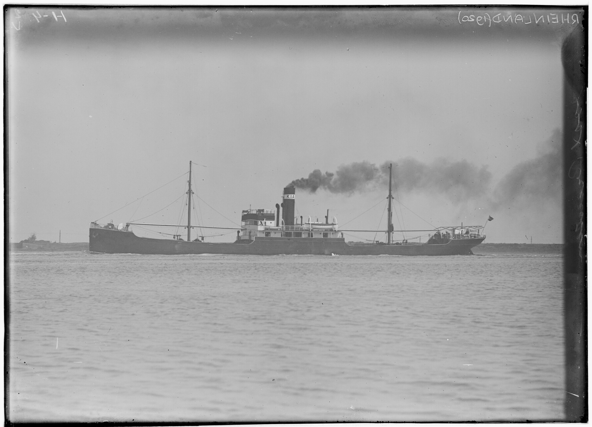 2018.1548; Glasnegatief van het vrachtschip Rheinland (Duits, 1920); glasnegatief