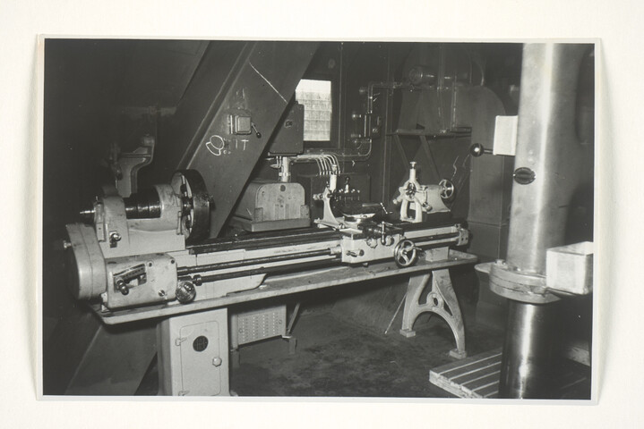 S.5219(12)0619; Interieurfoto's genomen aan boord van de cutterzuiger 'Gouda' van Zanen Verstoep NV; fotoreportage