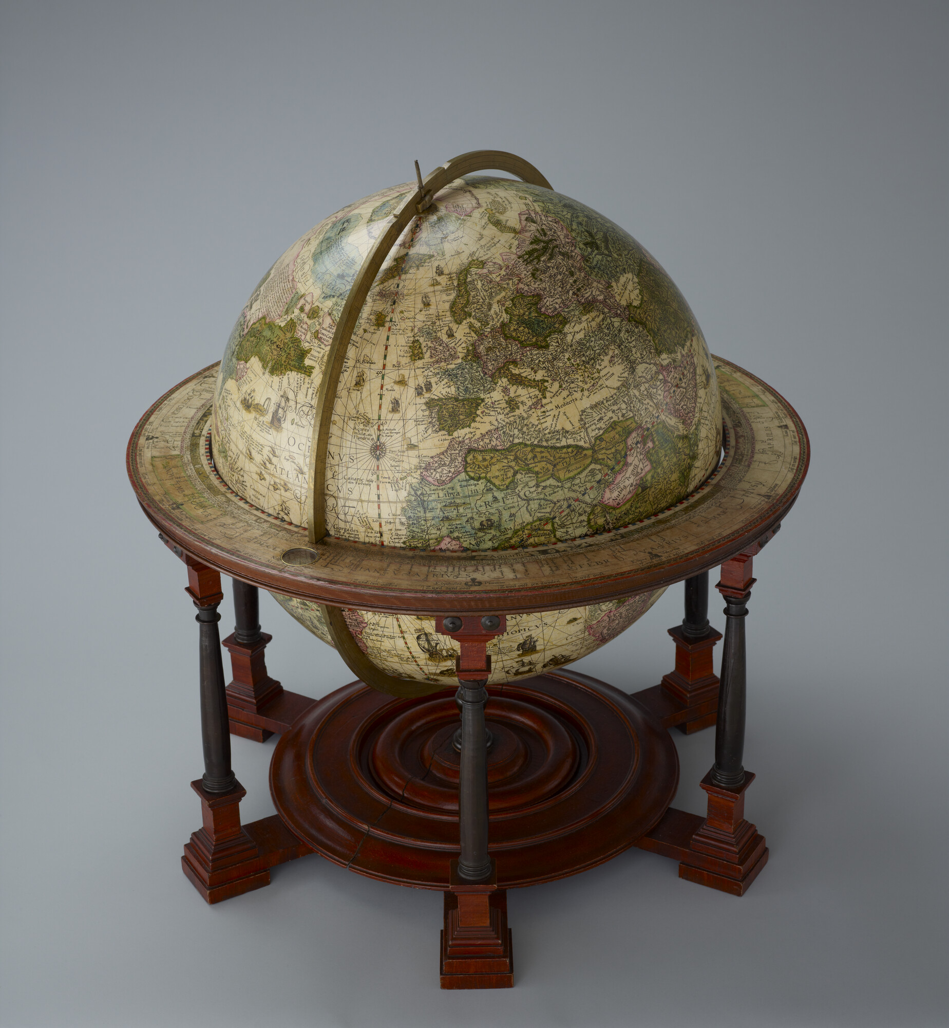 RA.0959; Aardglobe van 52,5 cm. in doorsnede door Jacob Floris van Langren, 1612; globe
