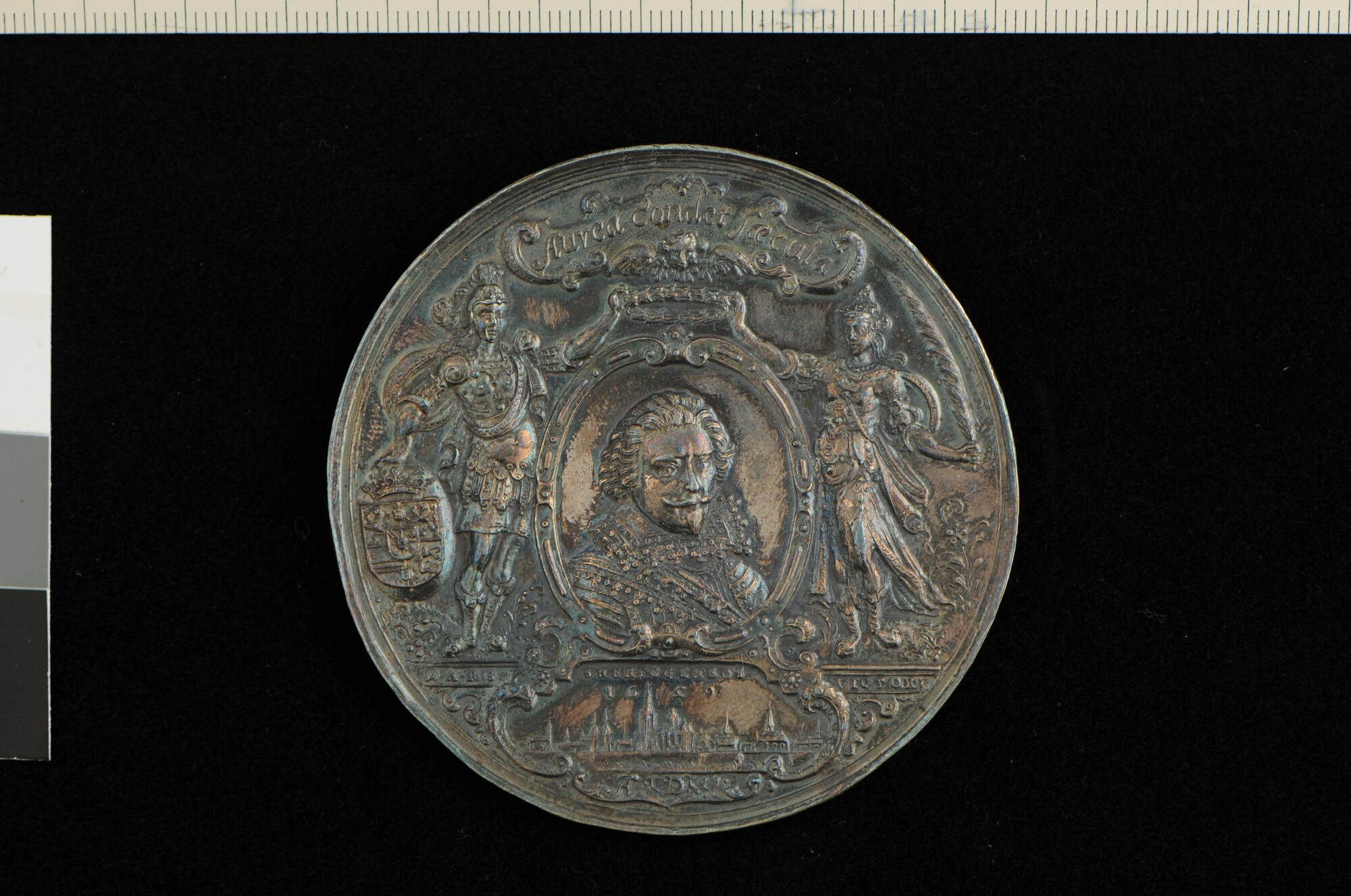 A.0023(099); Penning geslagen op de overwinningen behaald onder stadhouder Frederik Hendrik, 1627-1630; penning