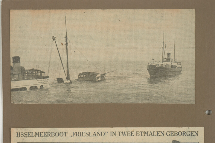 2001.1755; Omslag met vele foto's en knipsels van meest bergingsactiviteiten door Reederij v/h Gebroeders Goedkoop te Amsterdam in de periode 1929 / 1949; omslag