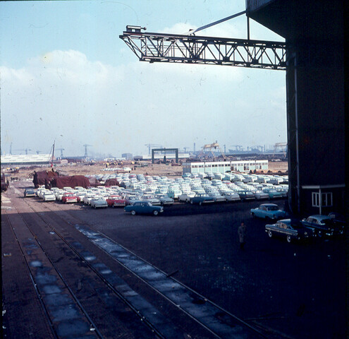 S.9100(0627); Het VCK Houtveem te Amsterdam; diapositief