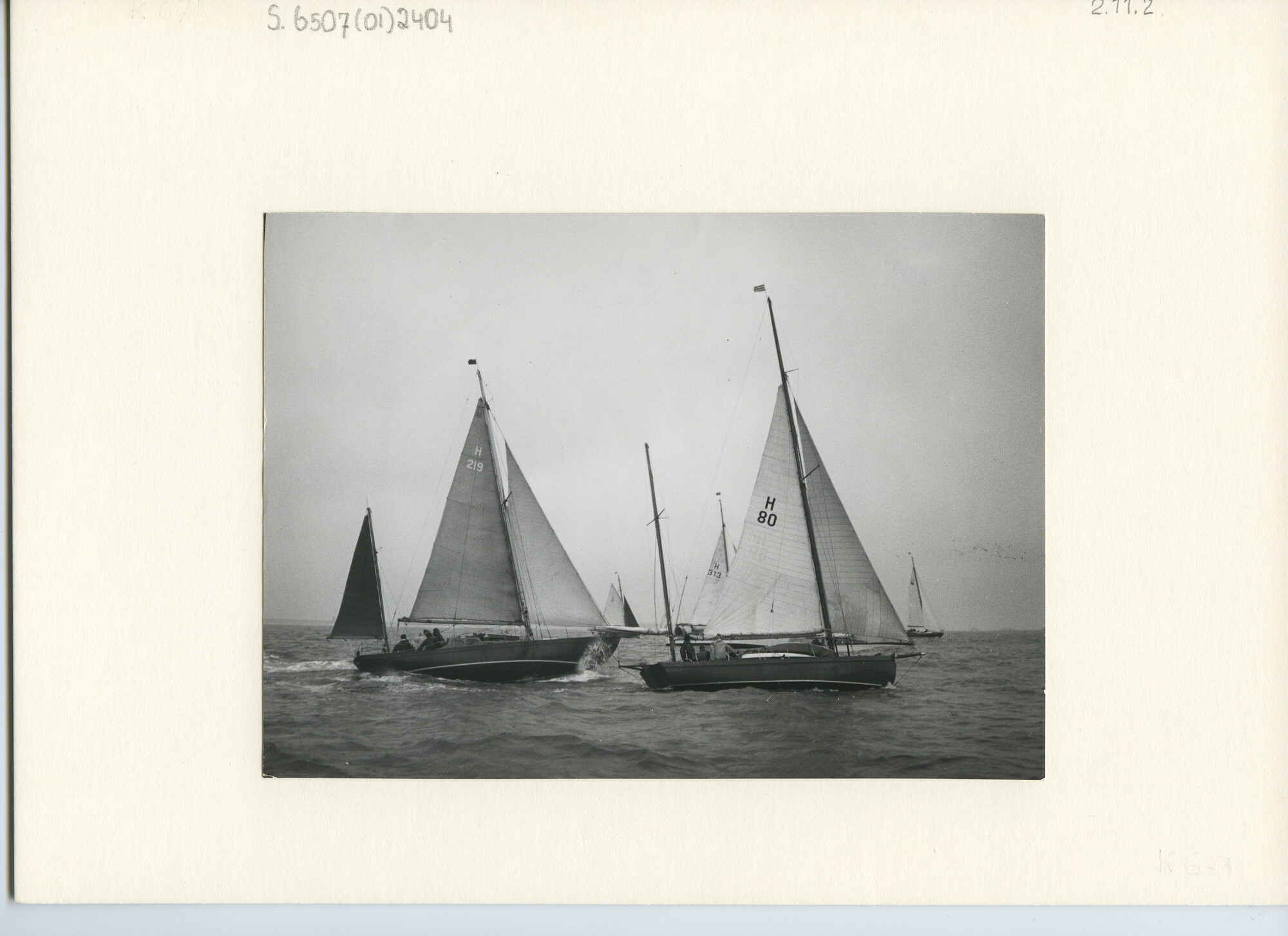 S.6507(01)2404; Foto van de start van de Hoek van Holland - Harwichrace; foto