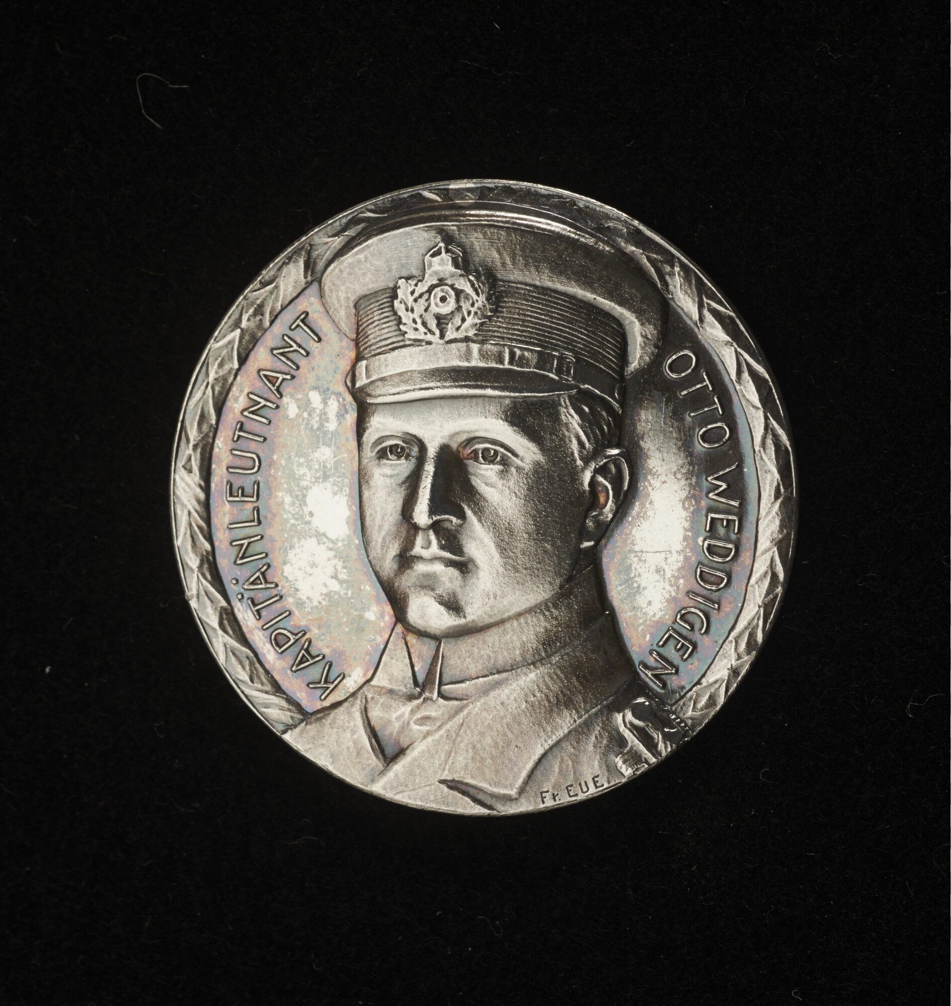 A.0042(04); Duitse penning ter herinnering aan duikbootcommandant Otto Weddigen, 1915; penning