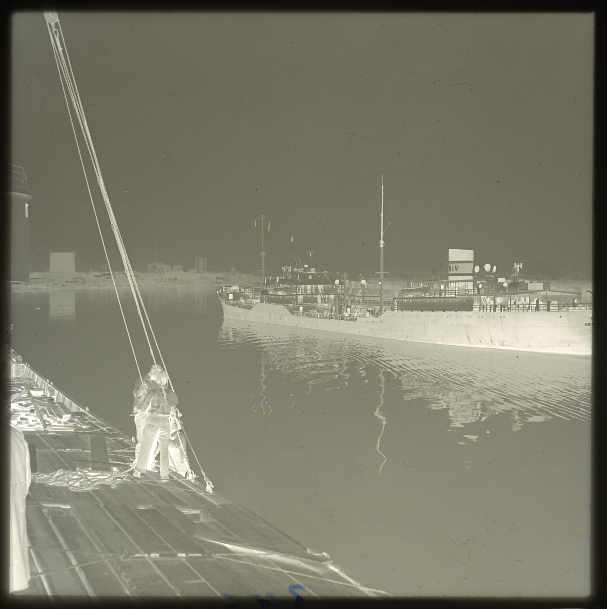 A.5263(02); Negatieven van een reis met het vrachtschip 'Woltersum' van de Stoomvaart; negatief