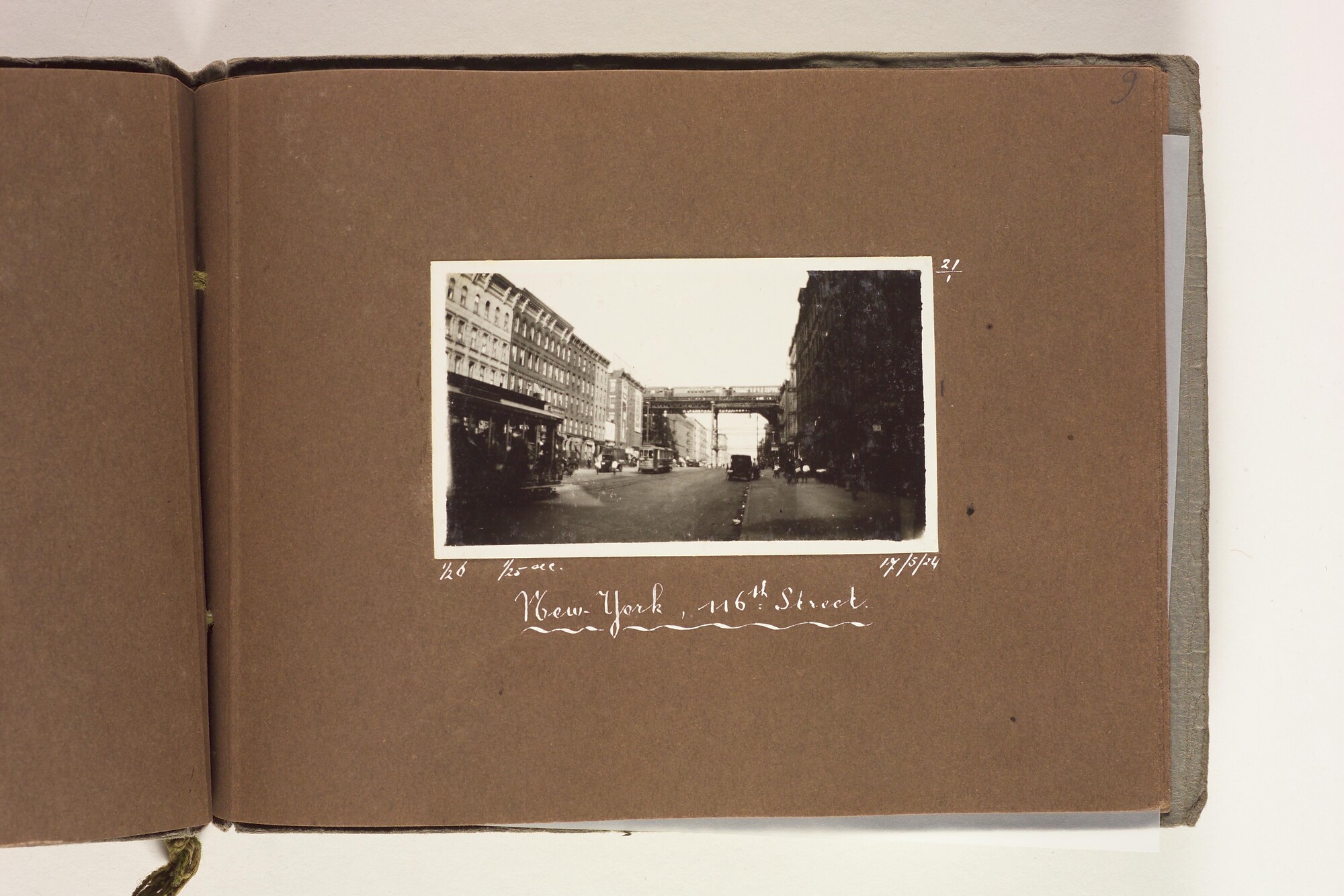 S.6156(06)e; Fotoalbum e) uit een serie van veertien uit de Collectie Job over zijn reis; fotoalbum