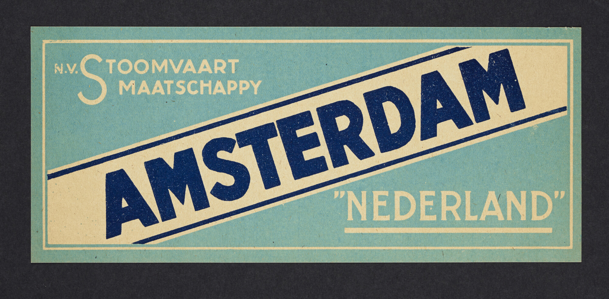2020.0021; Kofferlabel van de Stoomvaart Maatschappij "Nederland"; kofferlabel
