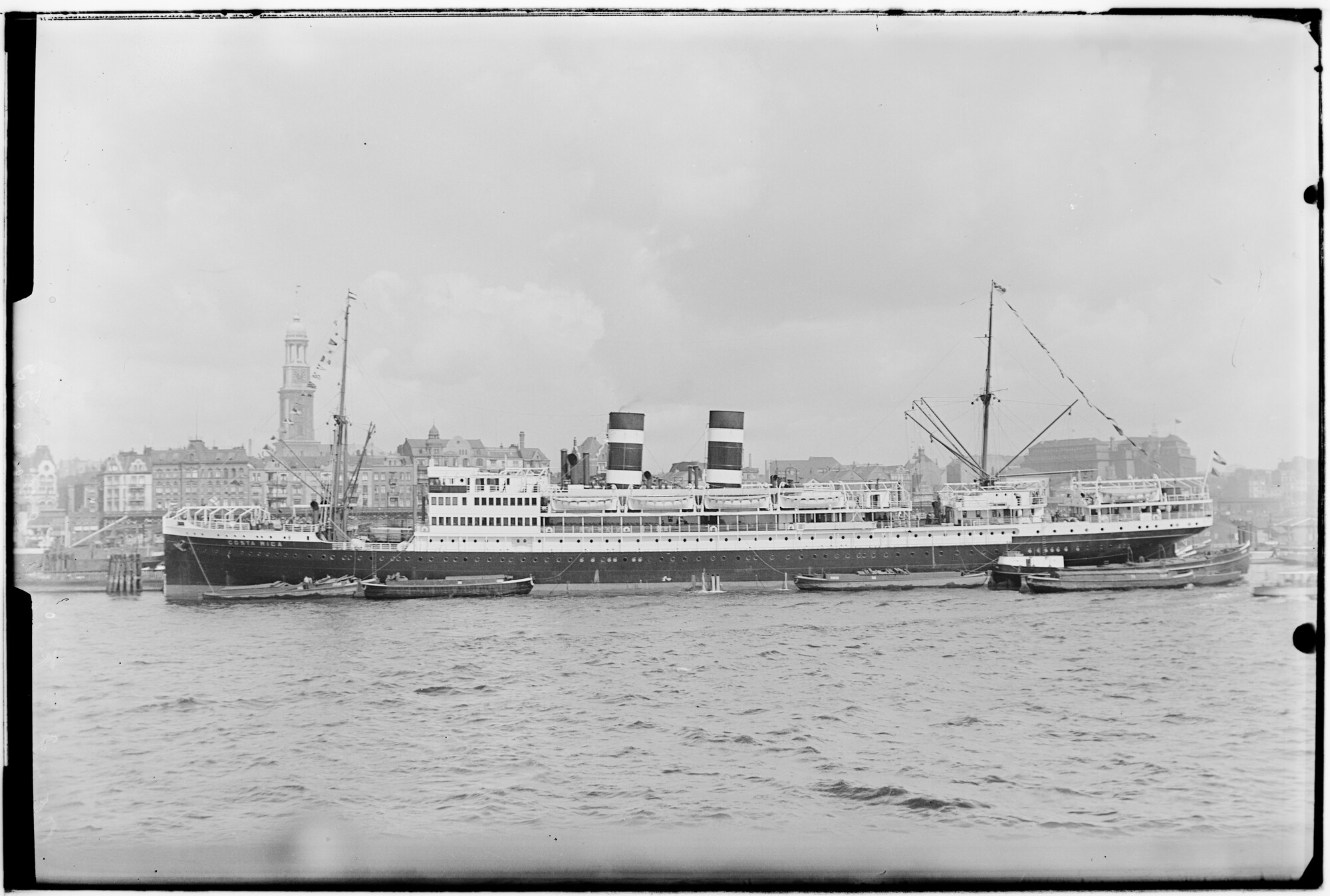 2018.1083; Glasnegatief van het passagiersschip Costa Rica (1910); glasnegatief