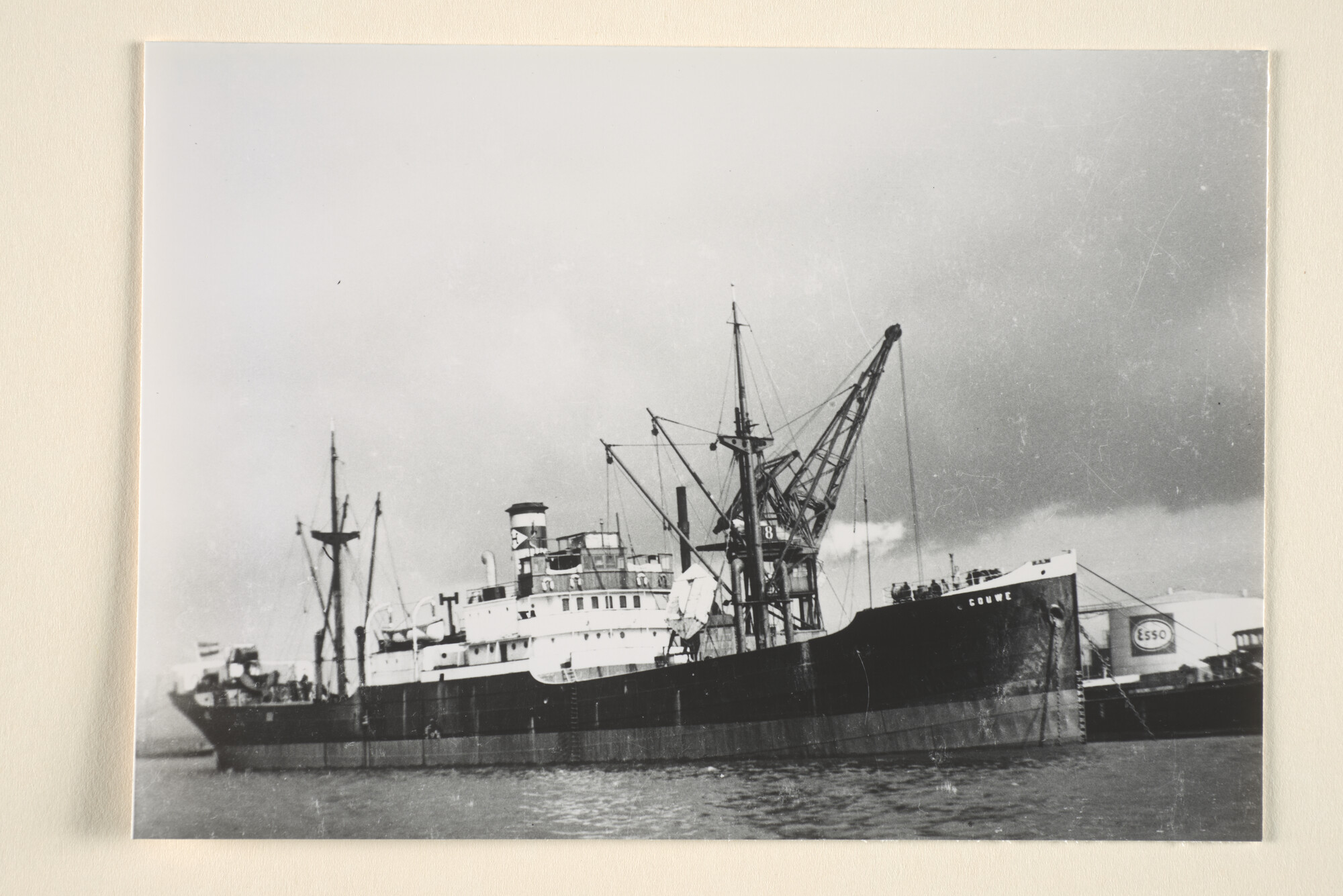 1995.7014; Het vrachtschip ss. 'Gouwe' van de NV; foto