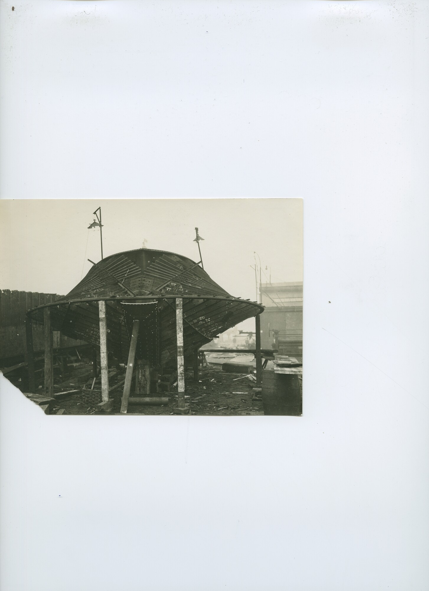 S.6386(114)0122; Foto van ijsploeg (vooraanzicht); foto