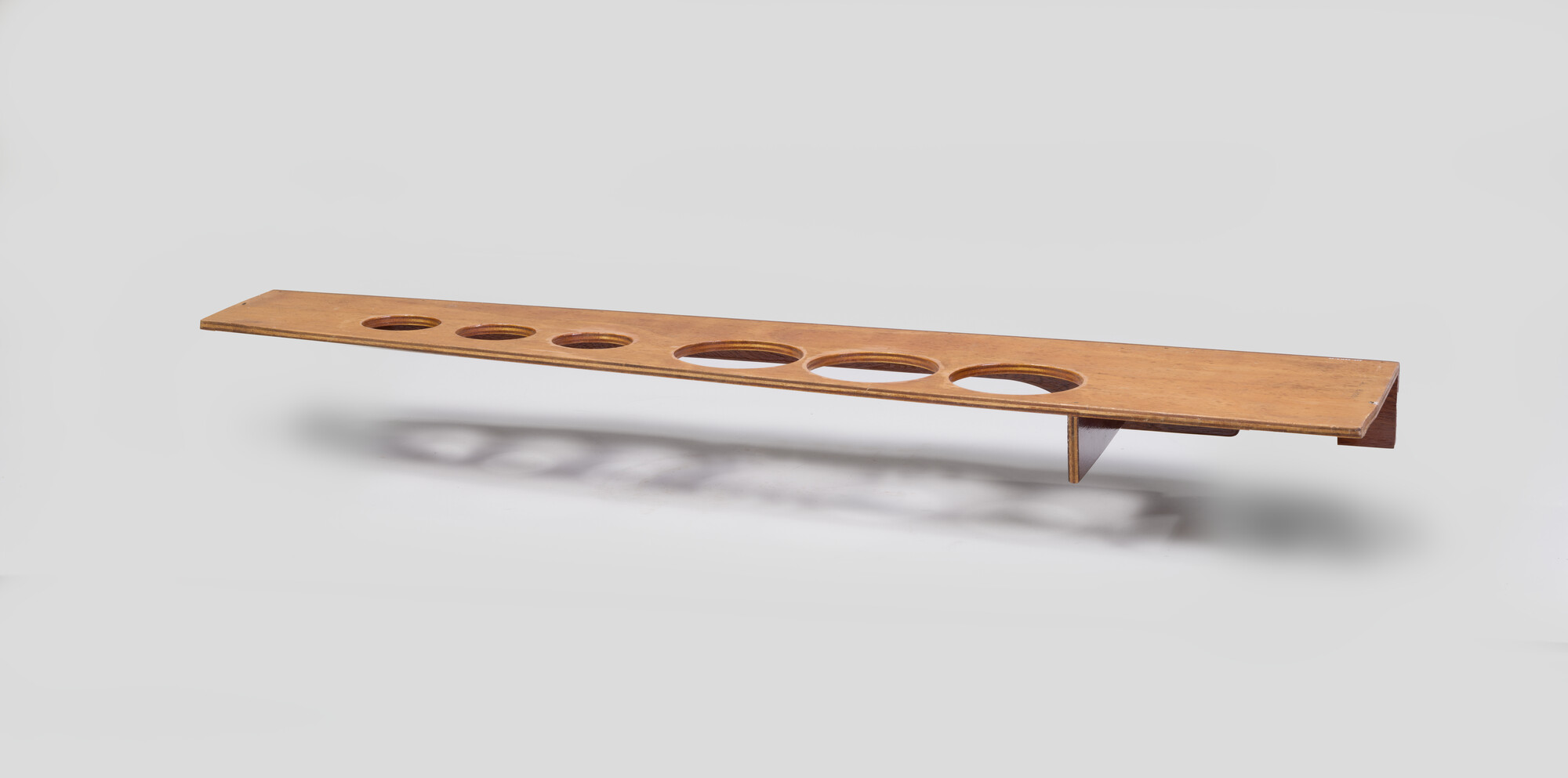 2019.1053-067; Pannen rek, plank, uit het originele interieur van de Sounion; plank