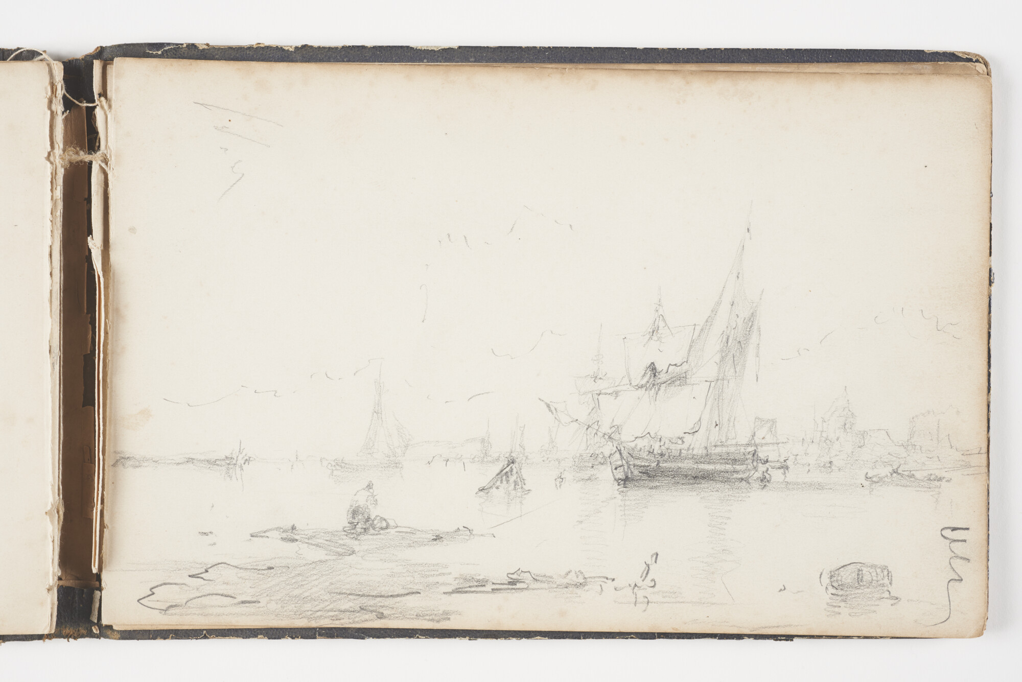 A.2019(01); Schetsboek met studies van binnenvaartschepen en zeeschepen; schetsboek