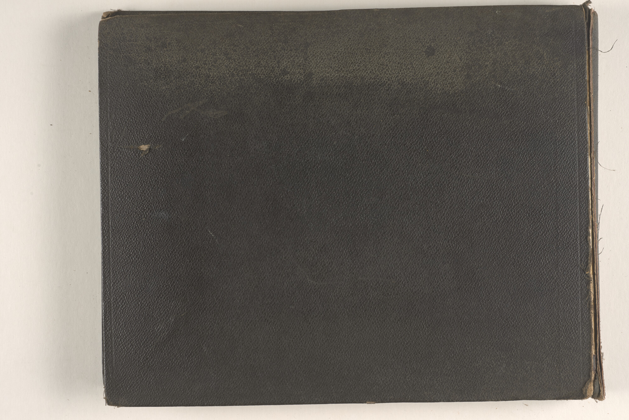 2015.0862; Fotoalbum met souvenirfoto’s verzameld tijdens de reizen van James Reginald Filz, 18 oktober 1901 t/m september 1904; fotoalbum