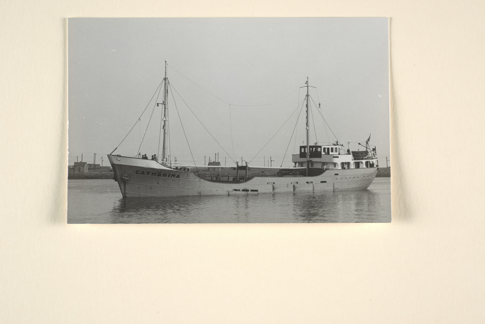 1996.2017; De coaster ms. 'Caharina' van F.J. de Groot te Kampen; foto