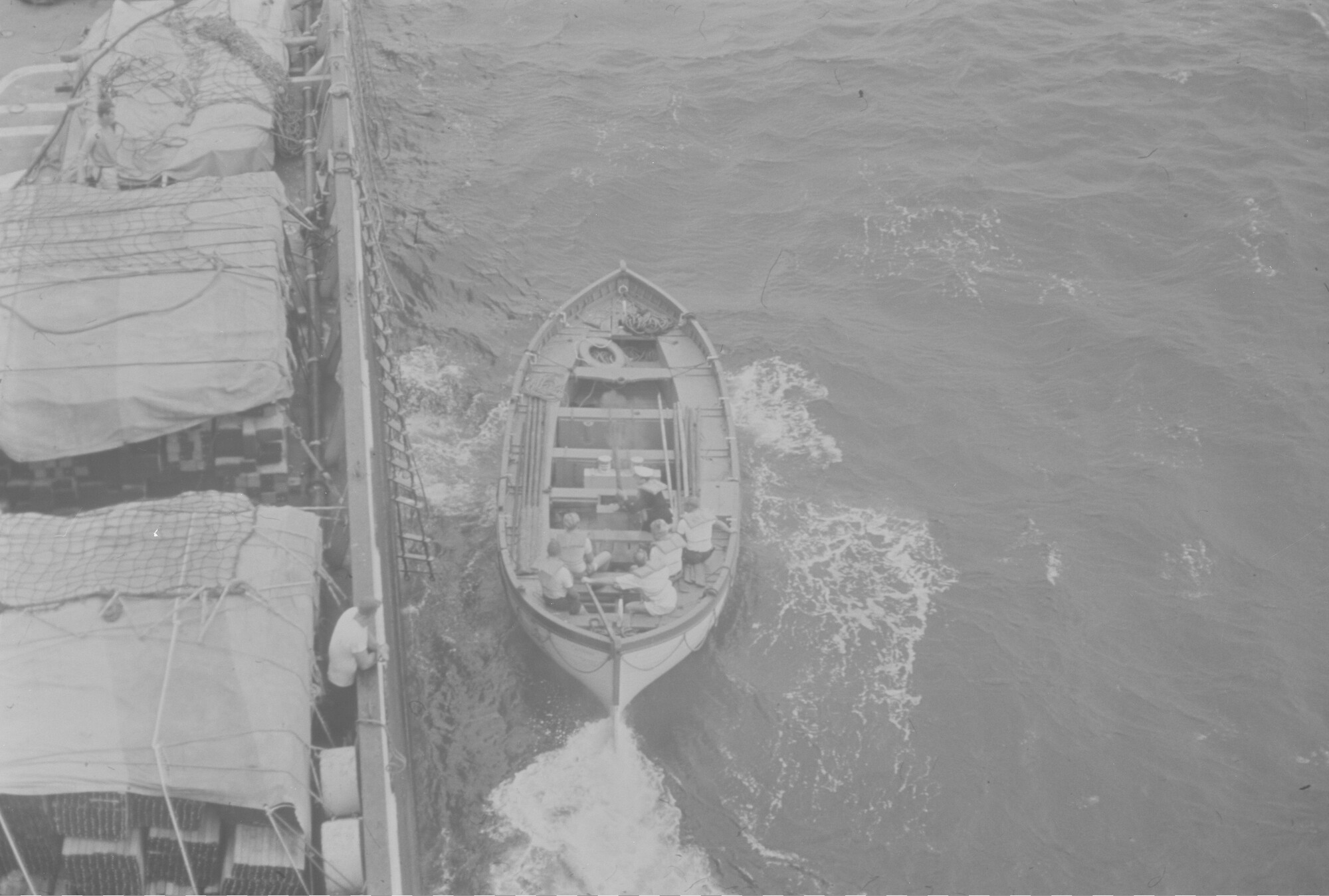 2015.1506; Negatief van hulpverlening op zee; negatief