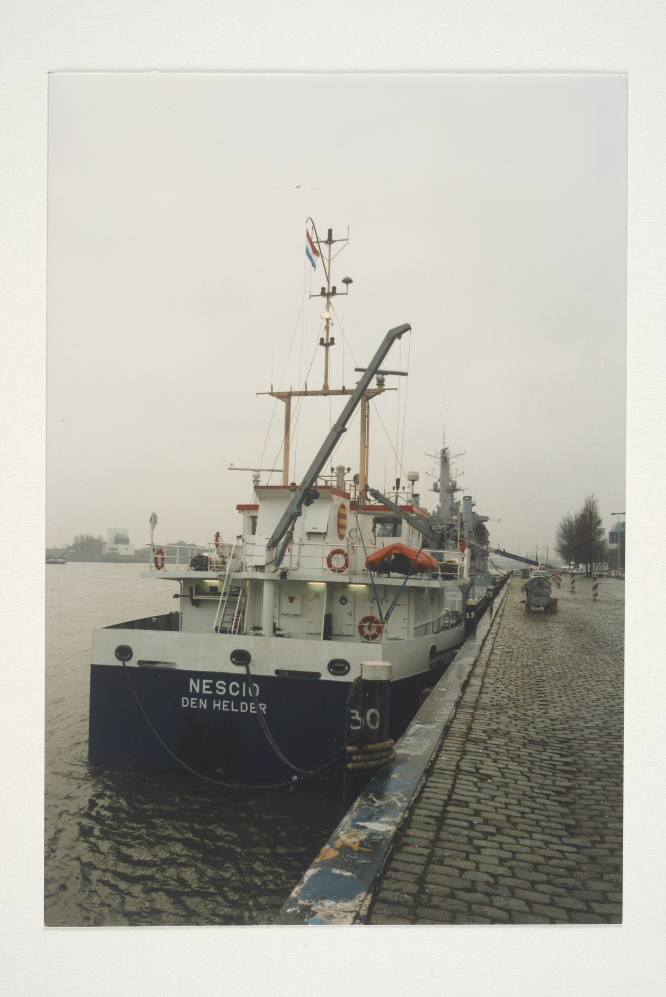 2000.0915; Foto's van de kruiplijncoaster ms. 'Nescio' van Spanjersberg Shipping in Den Helder (Wagenborg Shipping), gebouwd in 1993 bij G. Bijlsma & Zn; fotoreportage