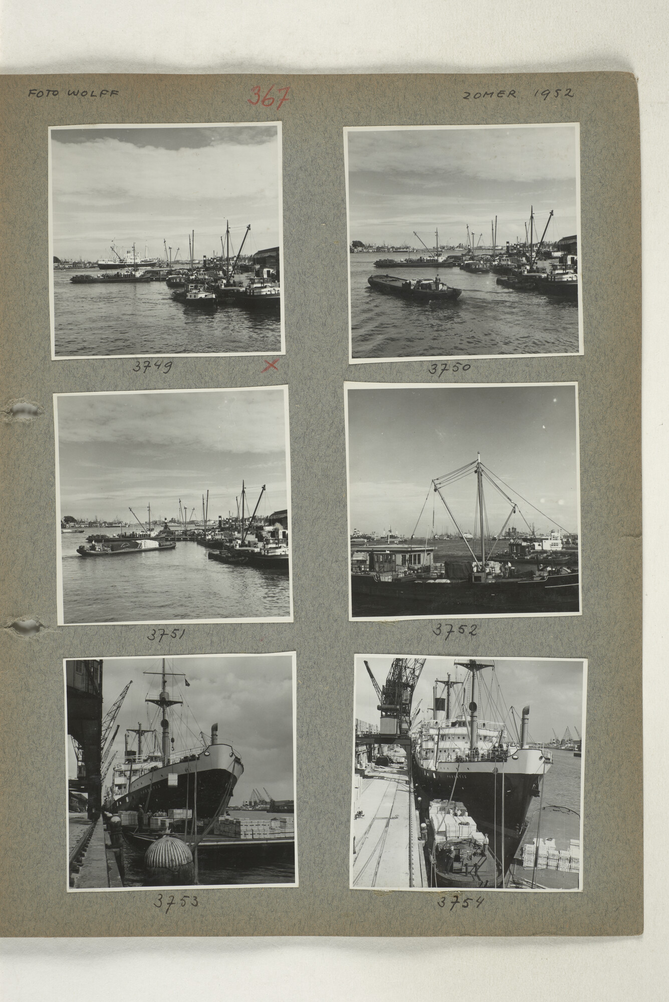 1998.2182; Omslag (voorheen ordner) met een grote hoeveelheid proef foto's van de haven en de stad van Amsterdam; omslag