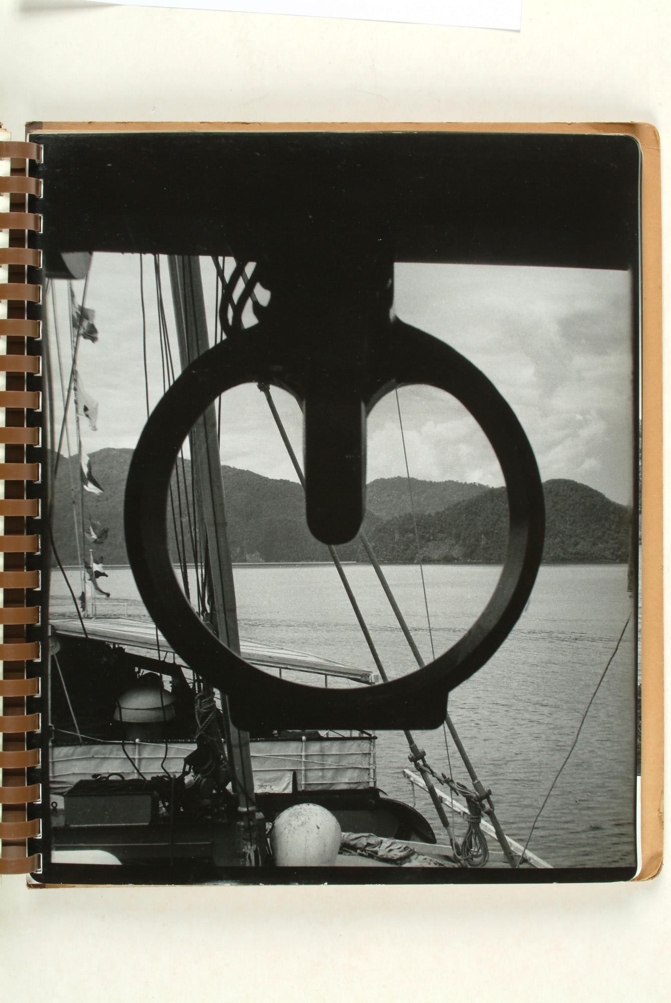2002.0635; Fotoalbum van een cruise met ms. 'Ophir' van de KPM door Indonesië; fotoalbum