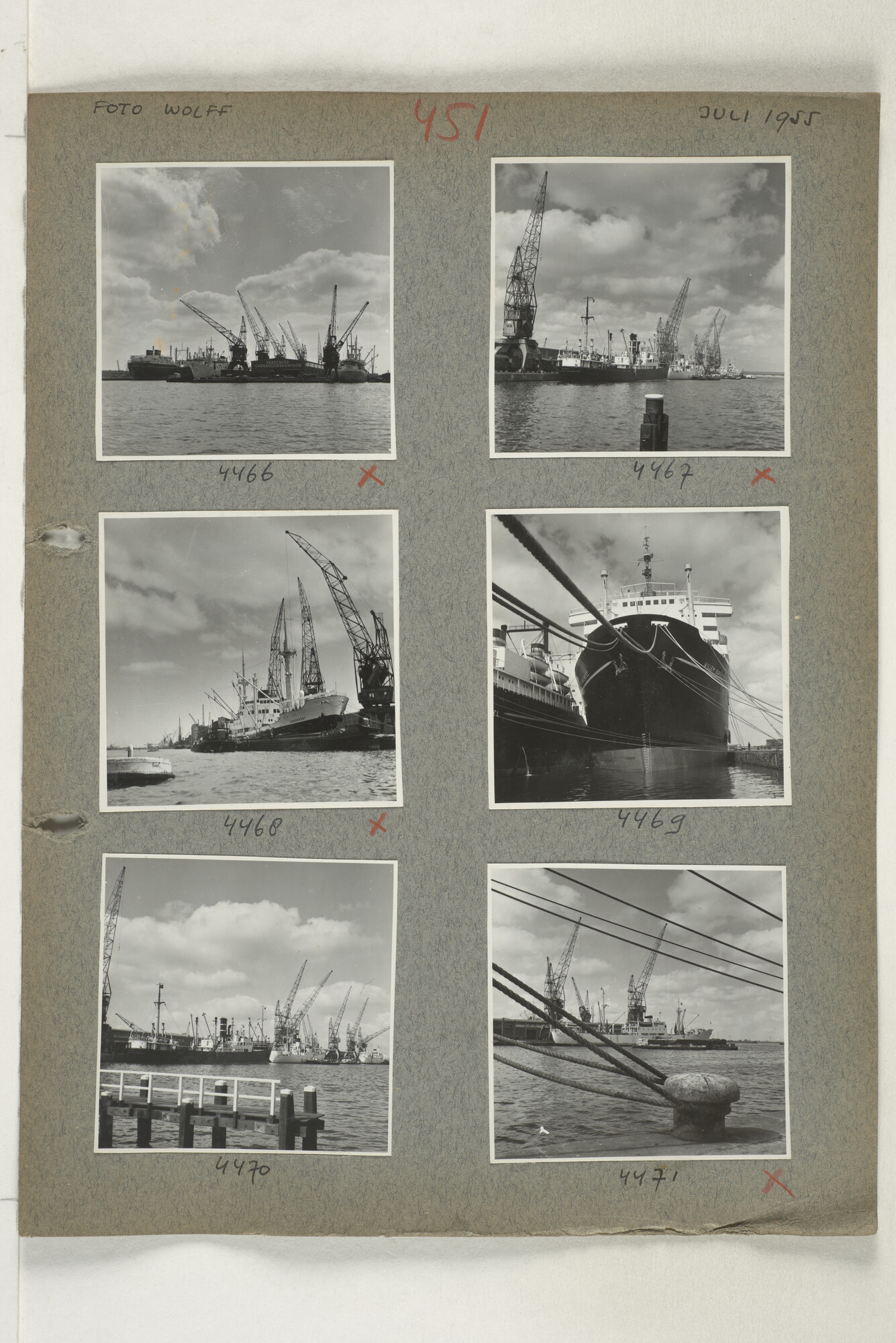 1998.2183; Omslag (voorheen ordner) met een grote hoeveelheid proef foto's van de haven en de stad van Amsterdam; omslag