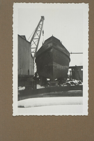 2001.1755; Omslag met vele foto's en knipsels van meest bergingsactiviteiten door Reederij v/h Gebroeders Goedkoop te Amsterdam in de periode 1929 / 1949; omslag