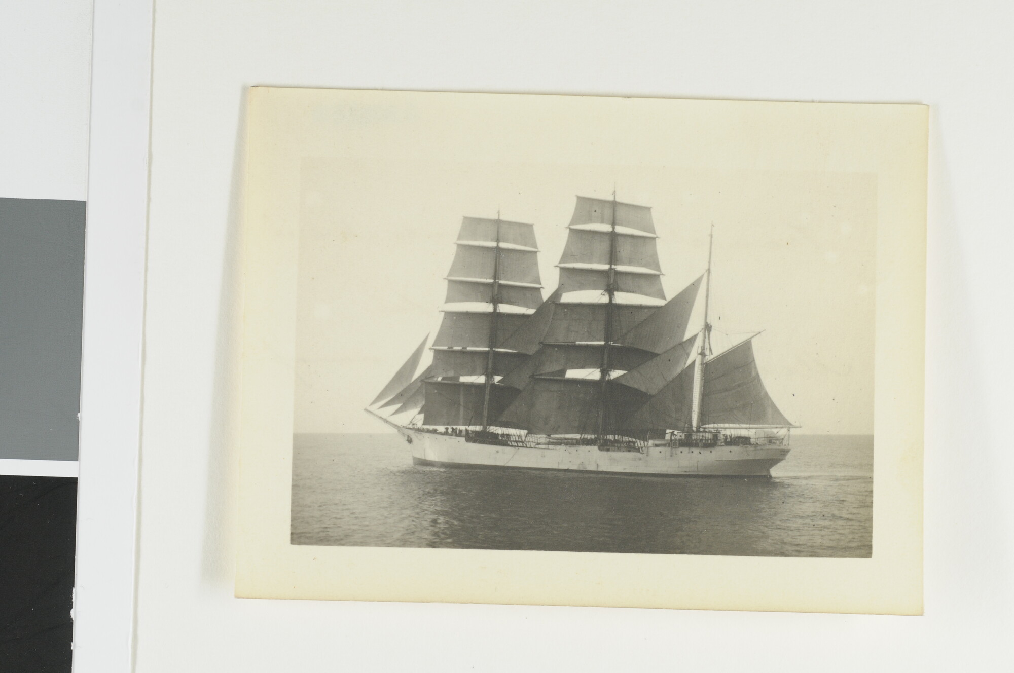 S.5459(13)16; Het barkschip 'France-Marie' van A. Vimont & Cie te Marseilles; foto