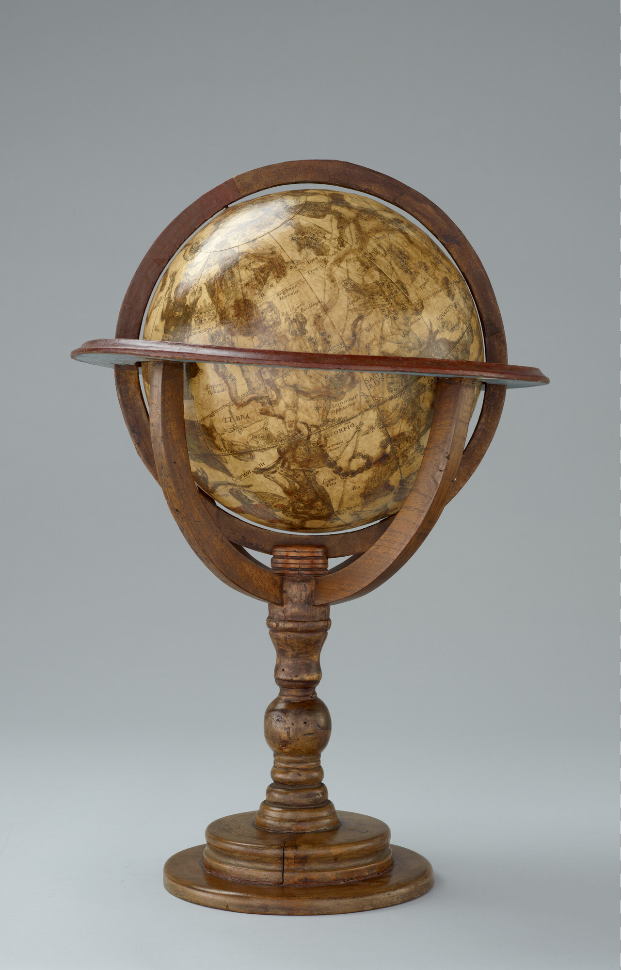 A.3236; Hemelglobe van 26,5 cm. in doorsnede door Matthäus Greuter, 1636; globe