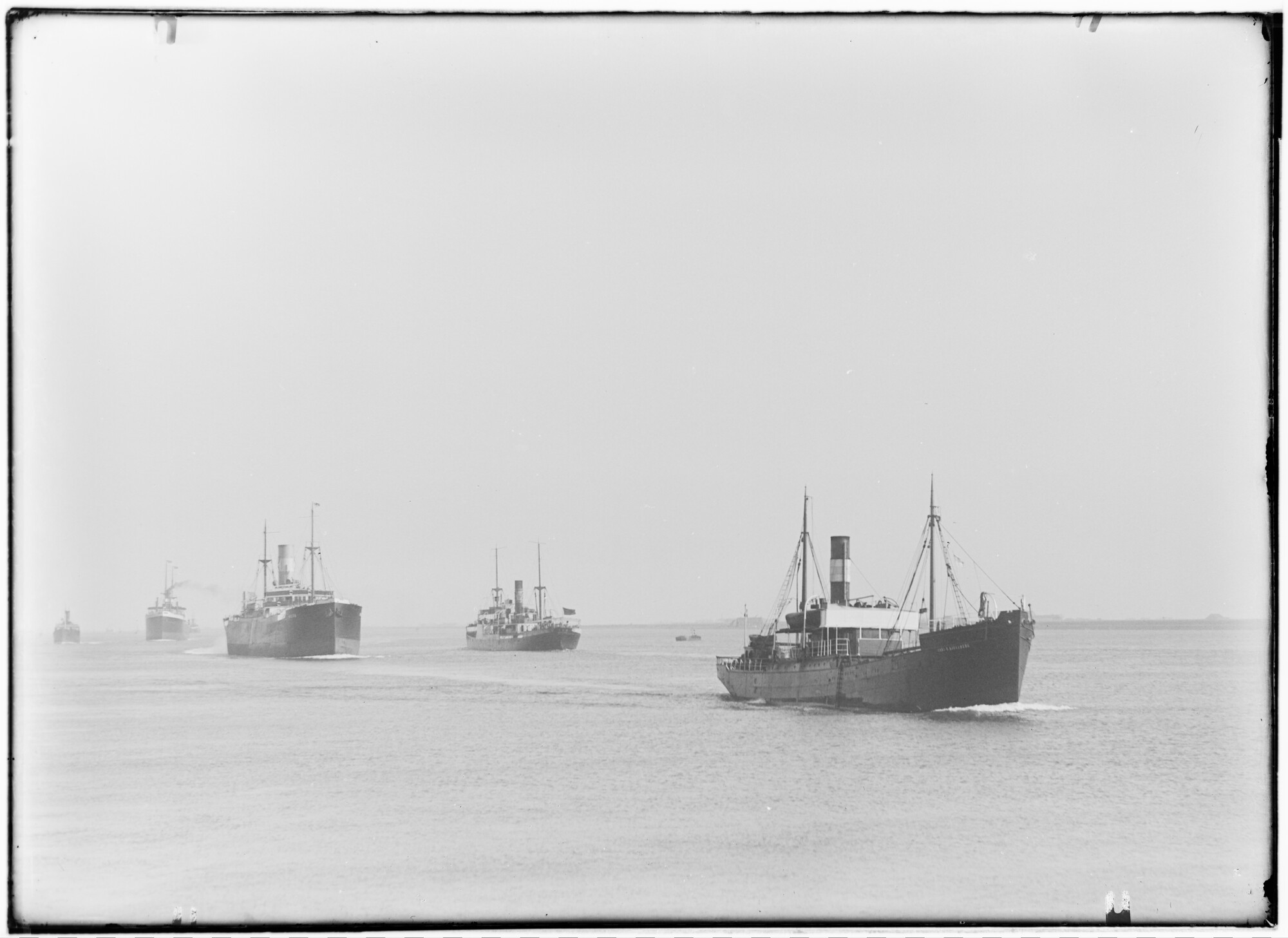 2018.1053; Glasnegatief van het vrachtschip Carlo O. Kjellberg (Zweeds, 1883); glasnegatief