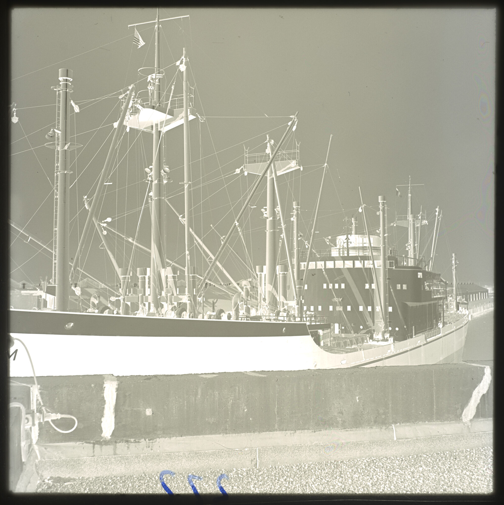 A.5263(02); Negatieven van een reis met het vrachtschip 'Woltersum' van de Stoomvaart; negatief