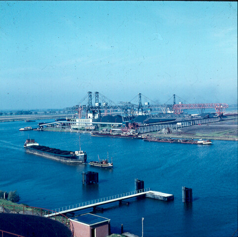 S.9100(0103); Overzicht OBA te Amsterdam; diapositief
