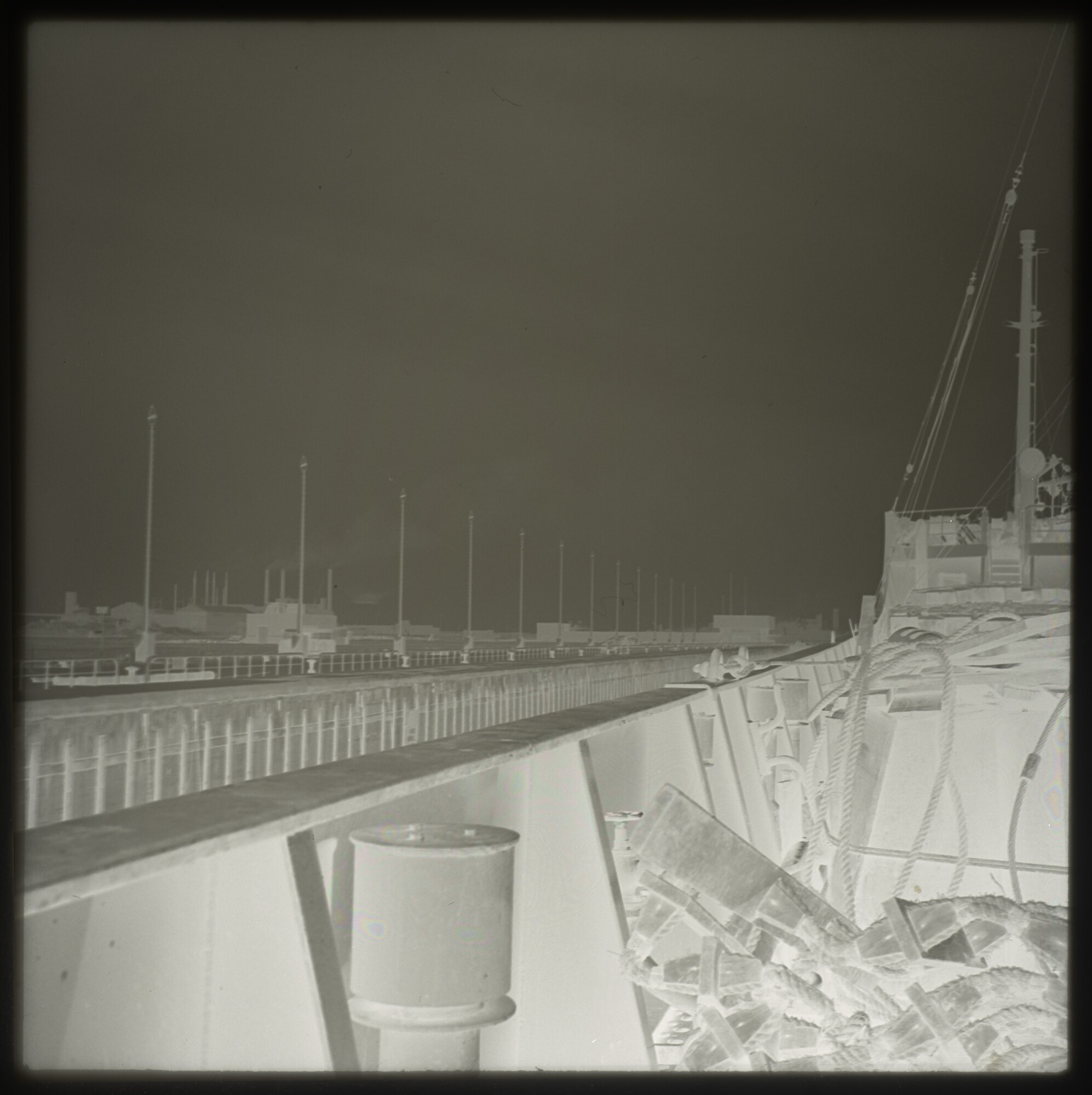A.5263(02); Negatieven van een reis met het vrachtschip 'Woltersum' van de Stoomvaart; negatief
