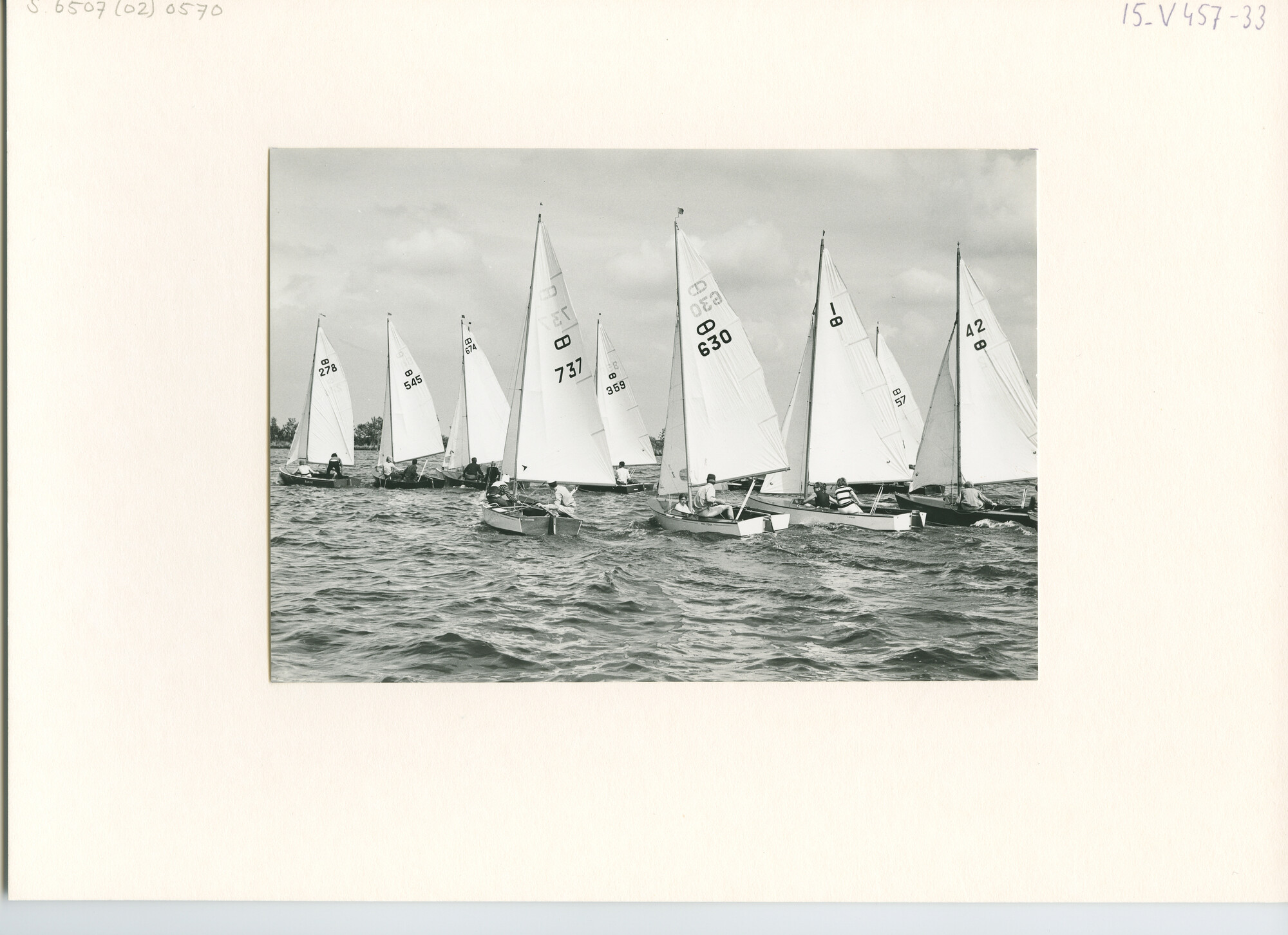 S.6507(02)0570.02; Zwart-wit foto van Kaagweek 1967: de Schakel-klasse B; foto