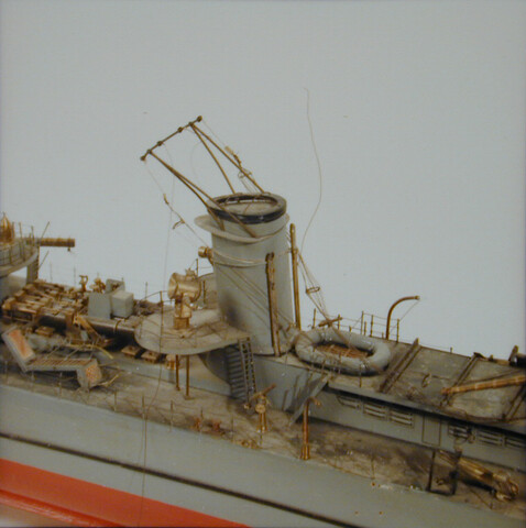 B.0203(01); Model van de torpedobootjager Hr.Ms. Isaac Sweers; scheepsmodel