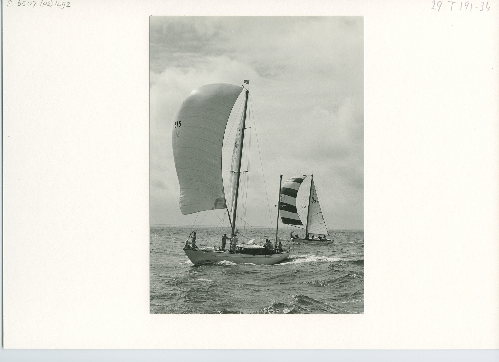 S.6507(02)1492.03; Zwart-wit foto van de oefenwedstrijd voor RORC-gemeten jachten voor Hoek van Holland; foto