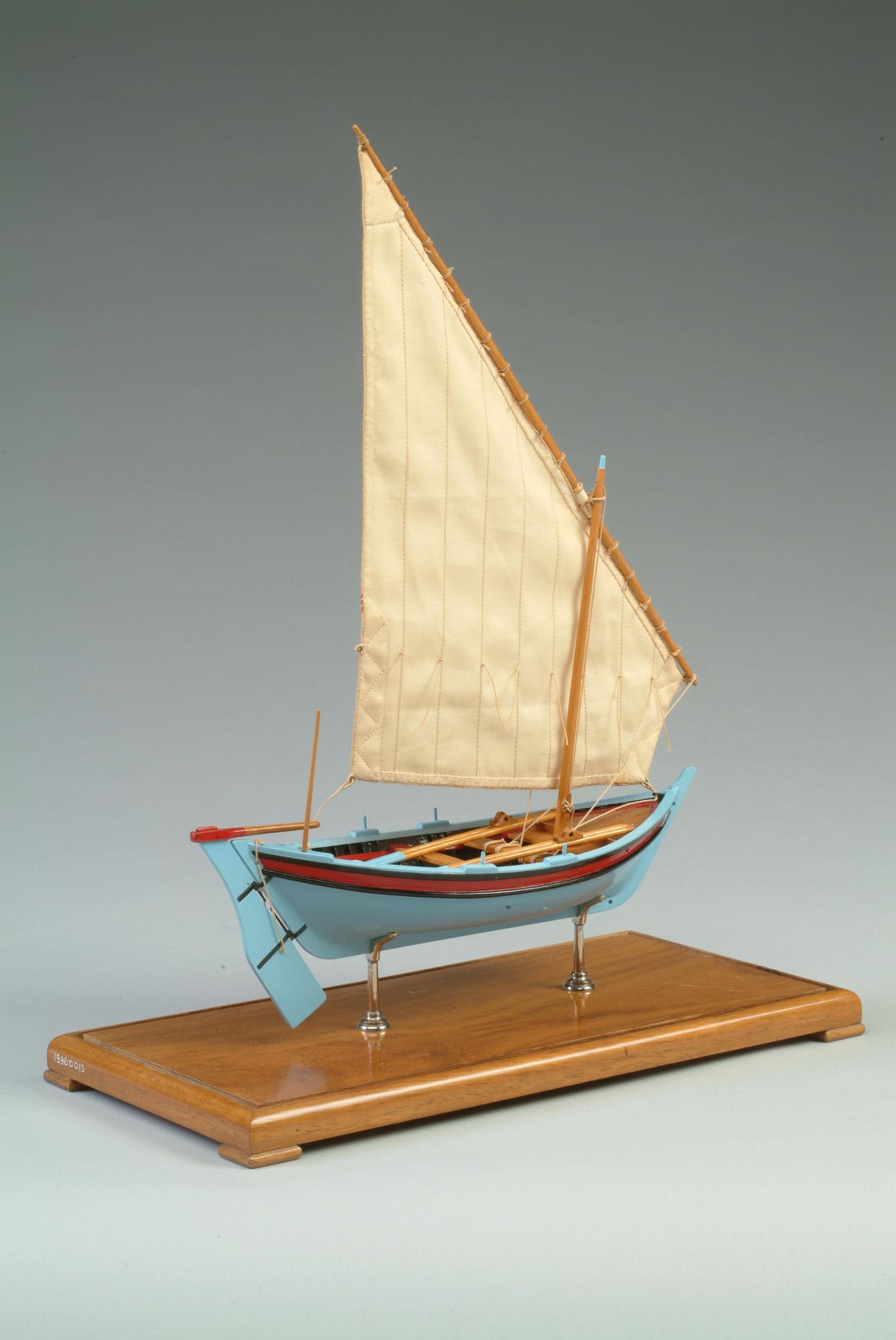 1996.0013; Model van een Portugees vissersscheepje; scheepsmodel